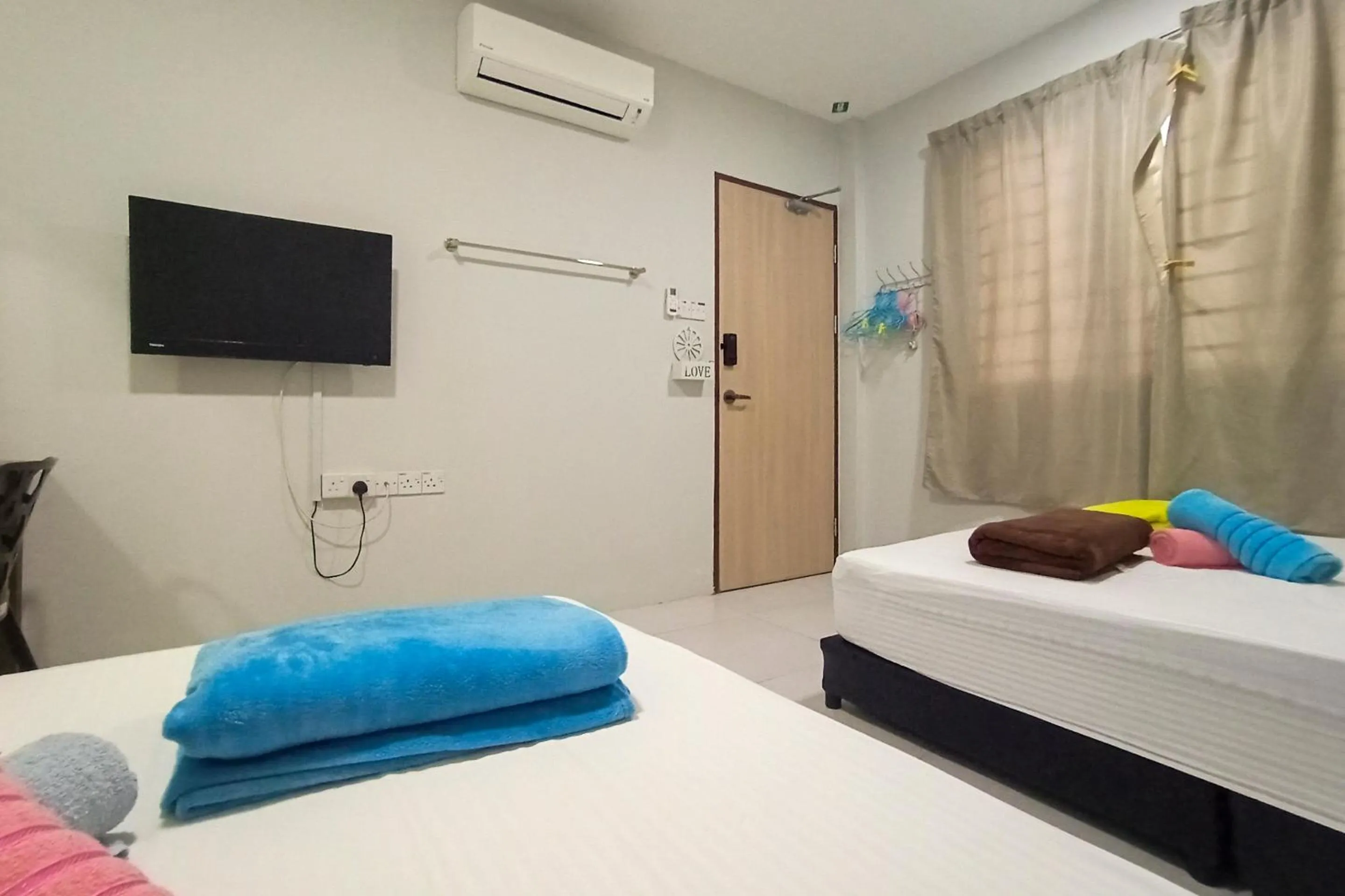 Hom2rex Kuching Homestay Taman Timberland