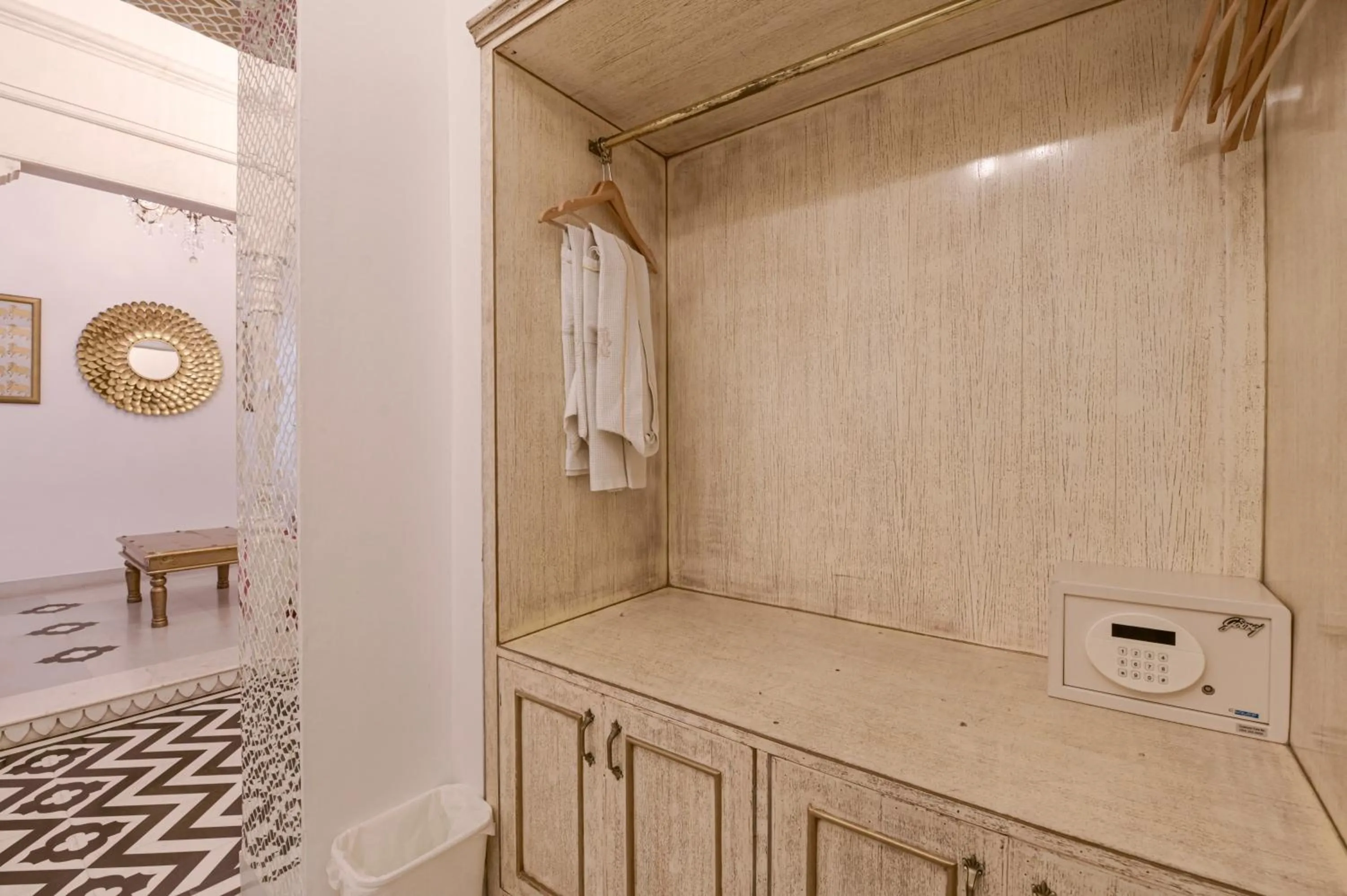 wardrobe in Jagat Niwas Palace