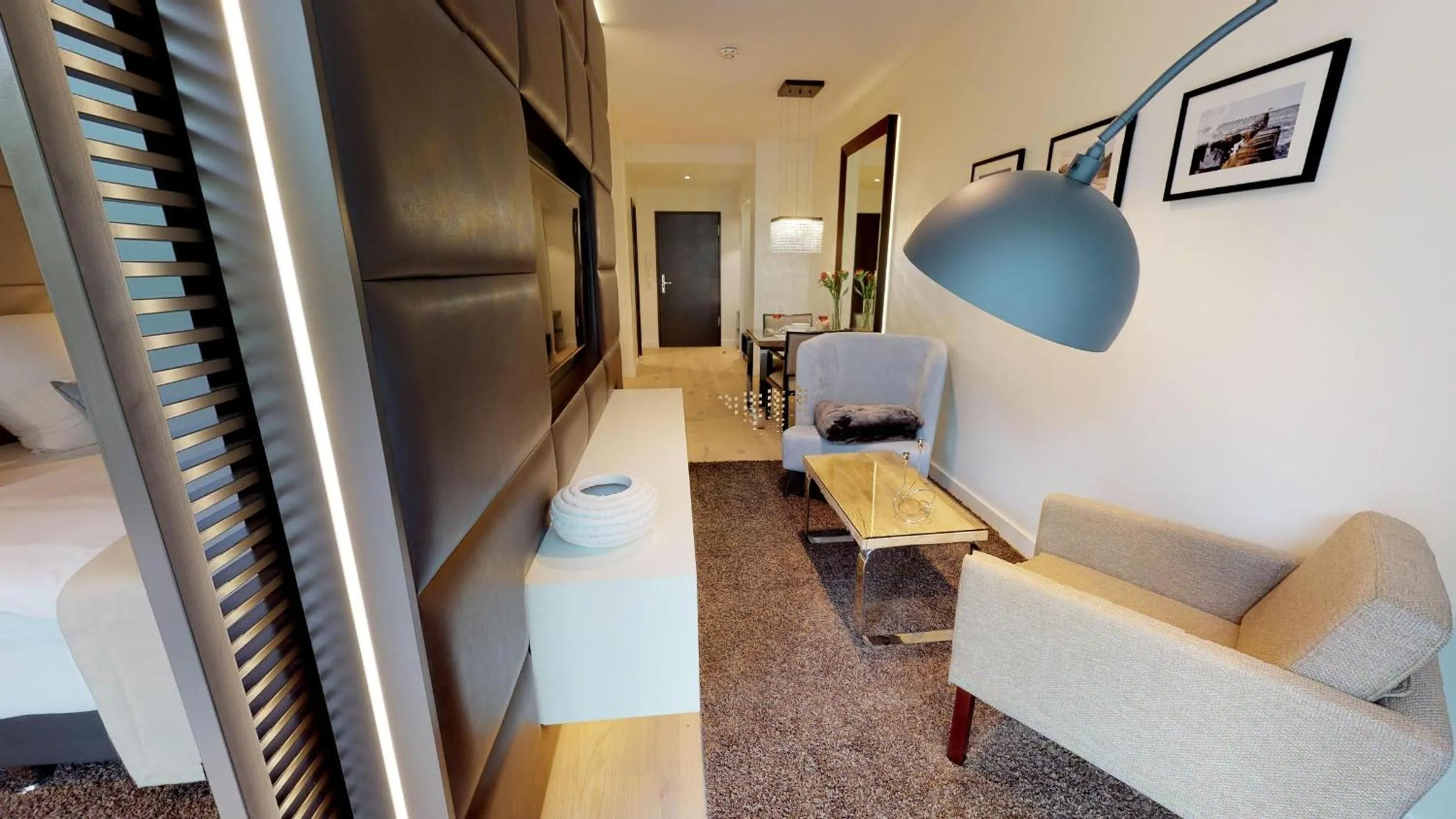 Living room in White Pearl Apartment 0.14