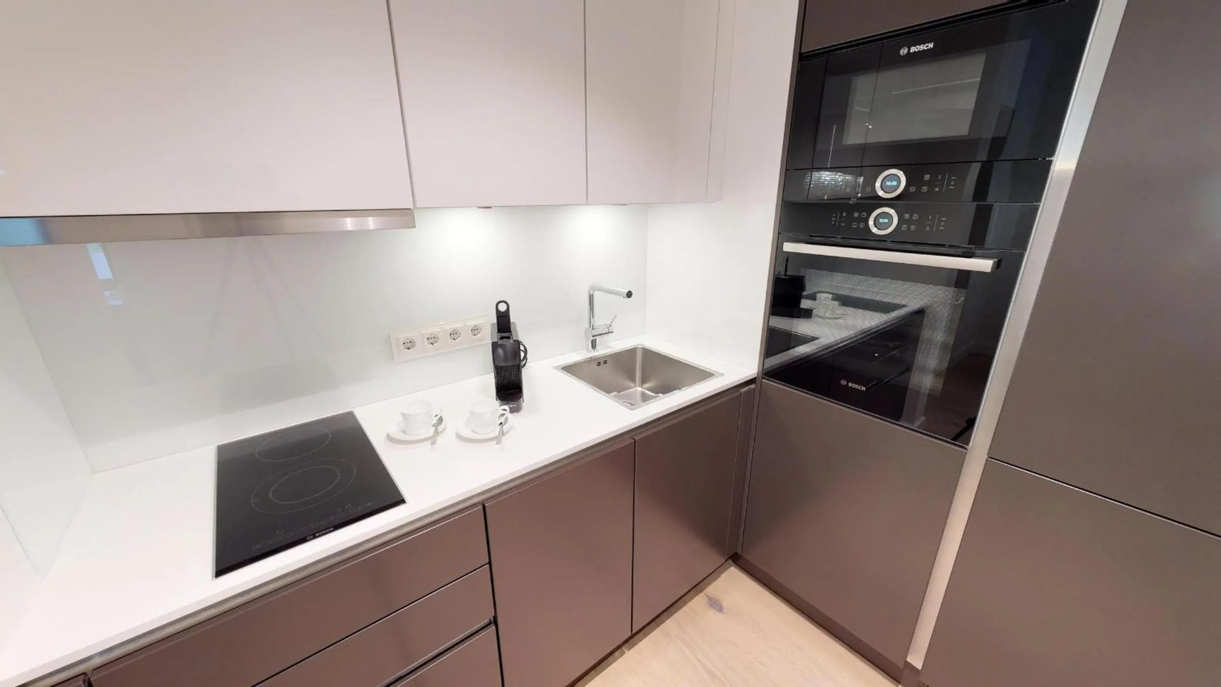 White Pearl Apartment 0.10