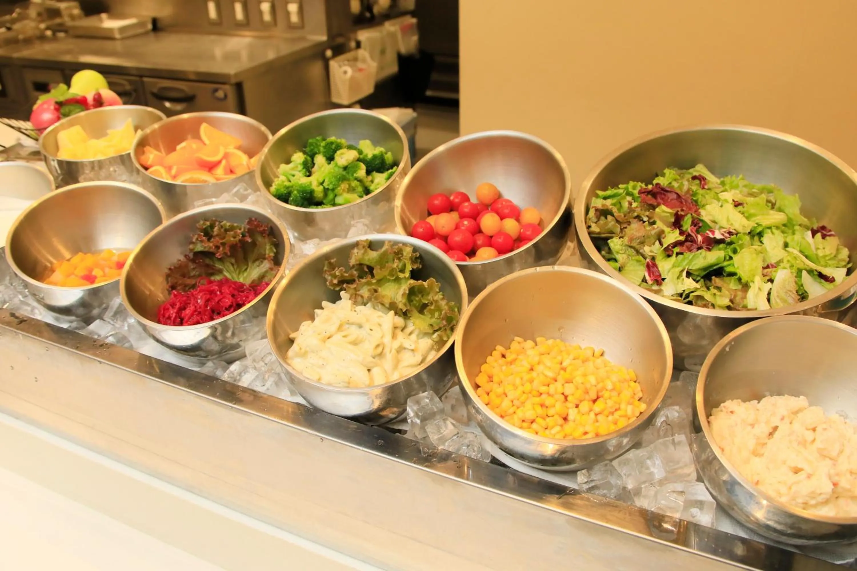 Buffet breakfast in Keisei Richmond Hotel Tokyo Monzennakacho