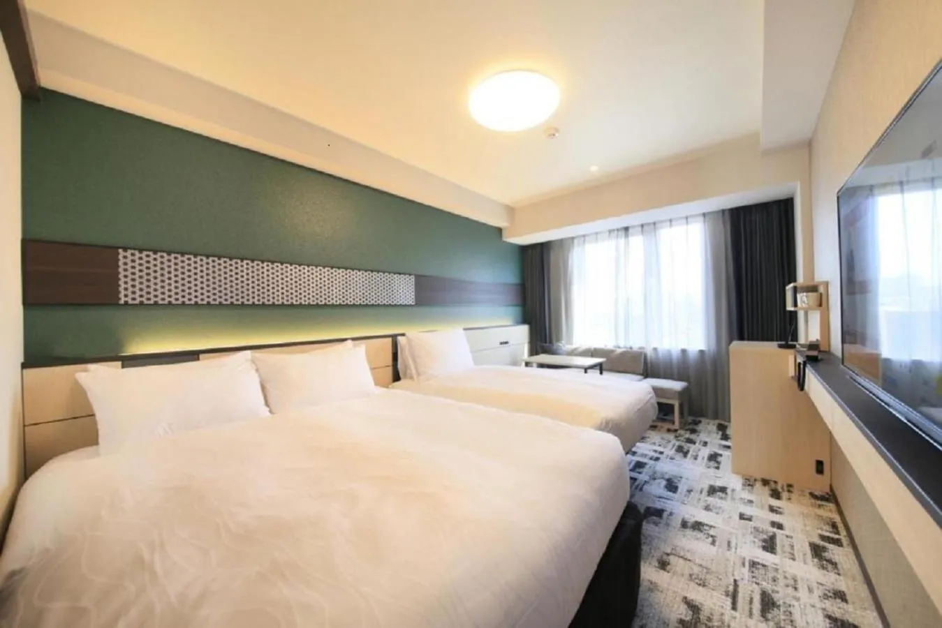 Photo of the whole room, Bed in Keisei Richmond Hotel Tokyo Monzennakacho