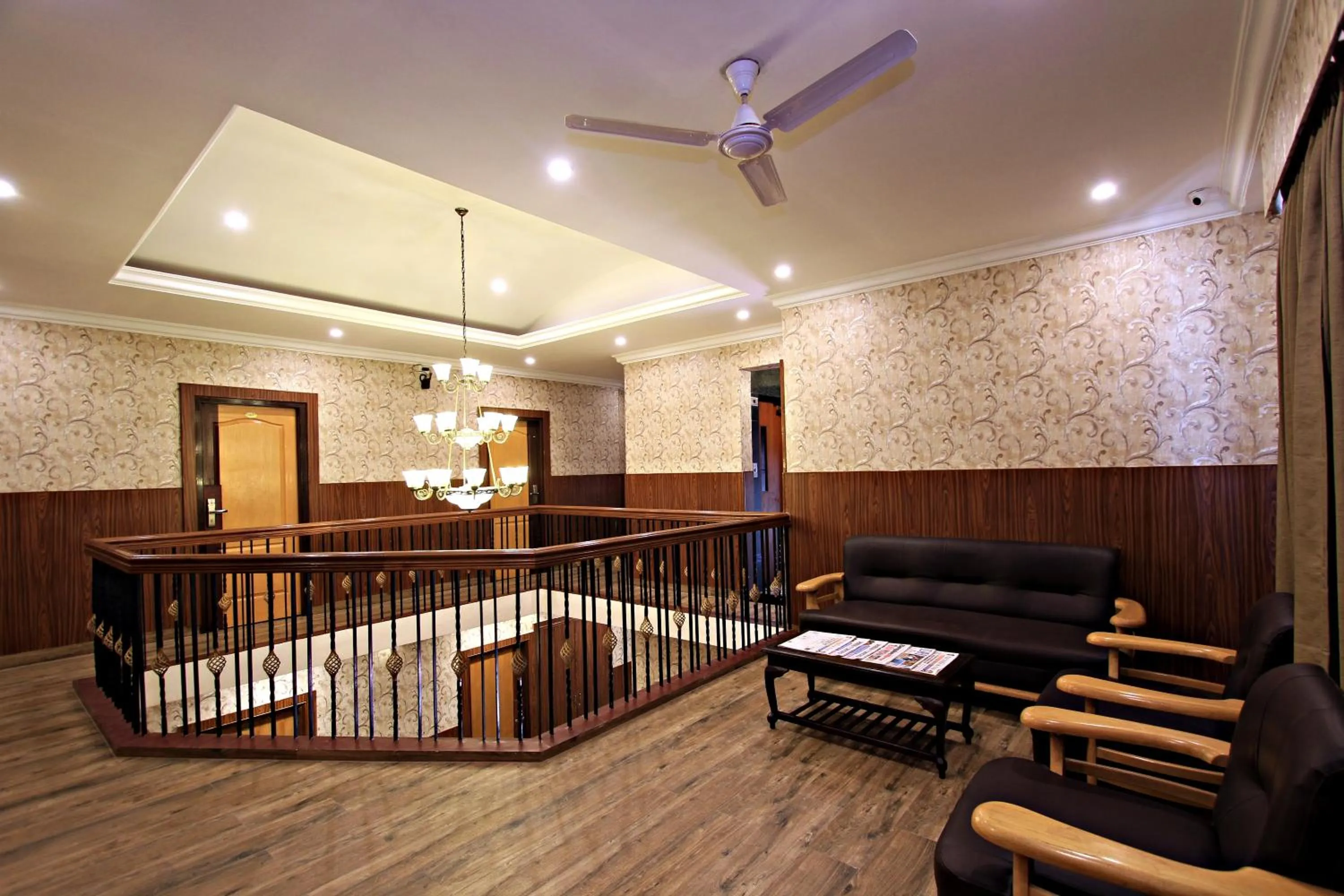 Hotel Empire Central Street