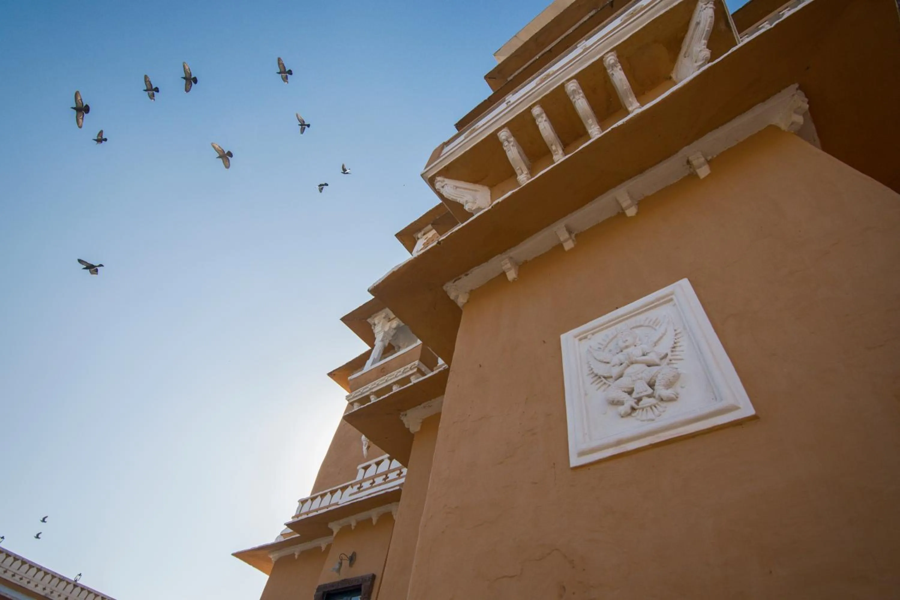 Facade/entrance in Deogarh Mahal