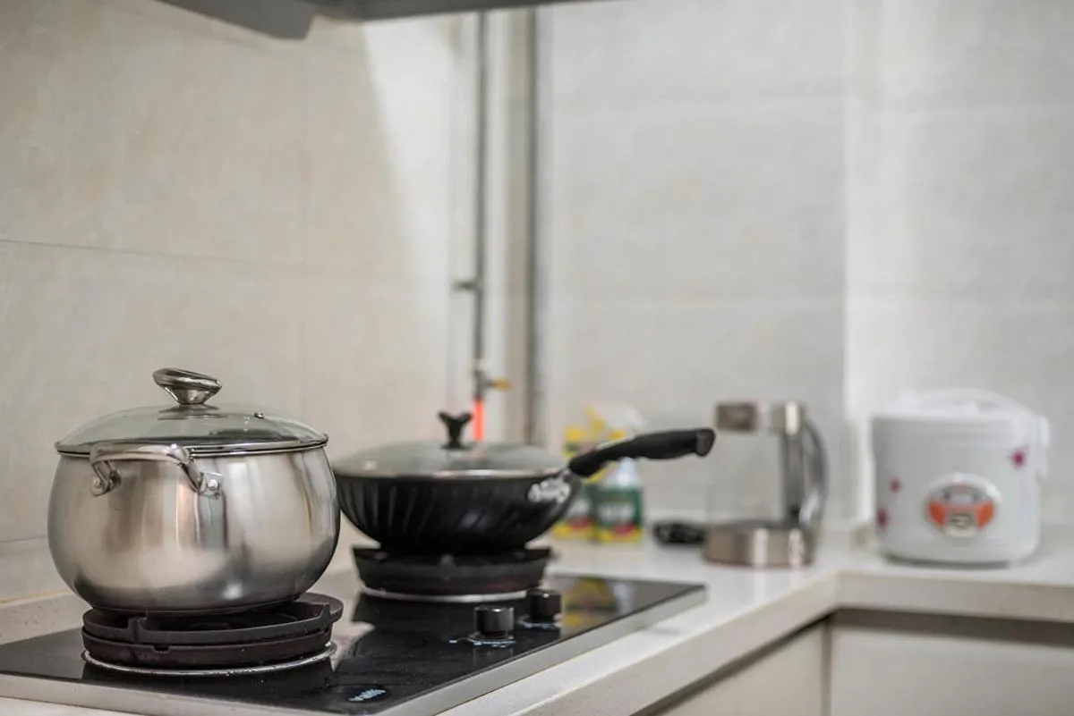 LuoYang XiGong.ShengLong Square.Locals Apartment.00174940 Locals Apartment 00174940