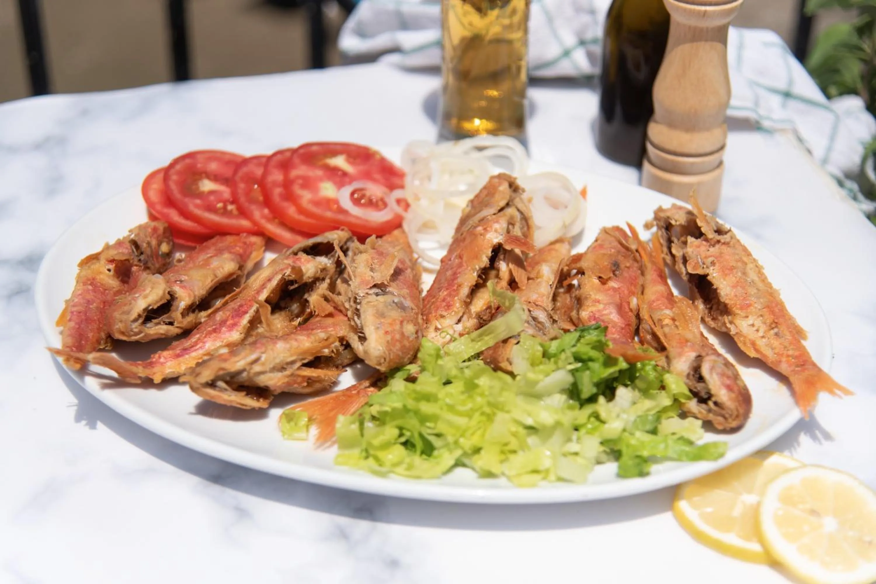 Restaurant/places to eat in Tylos Beach Hotel