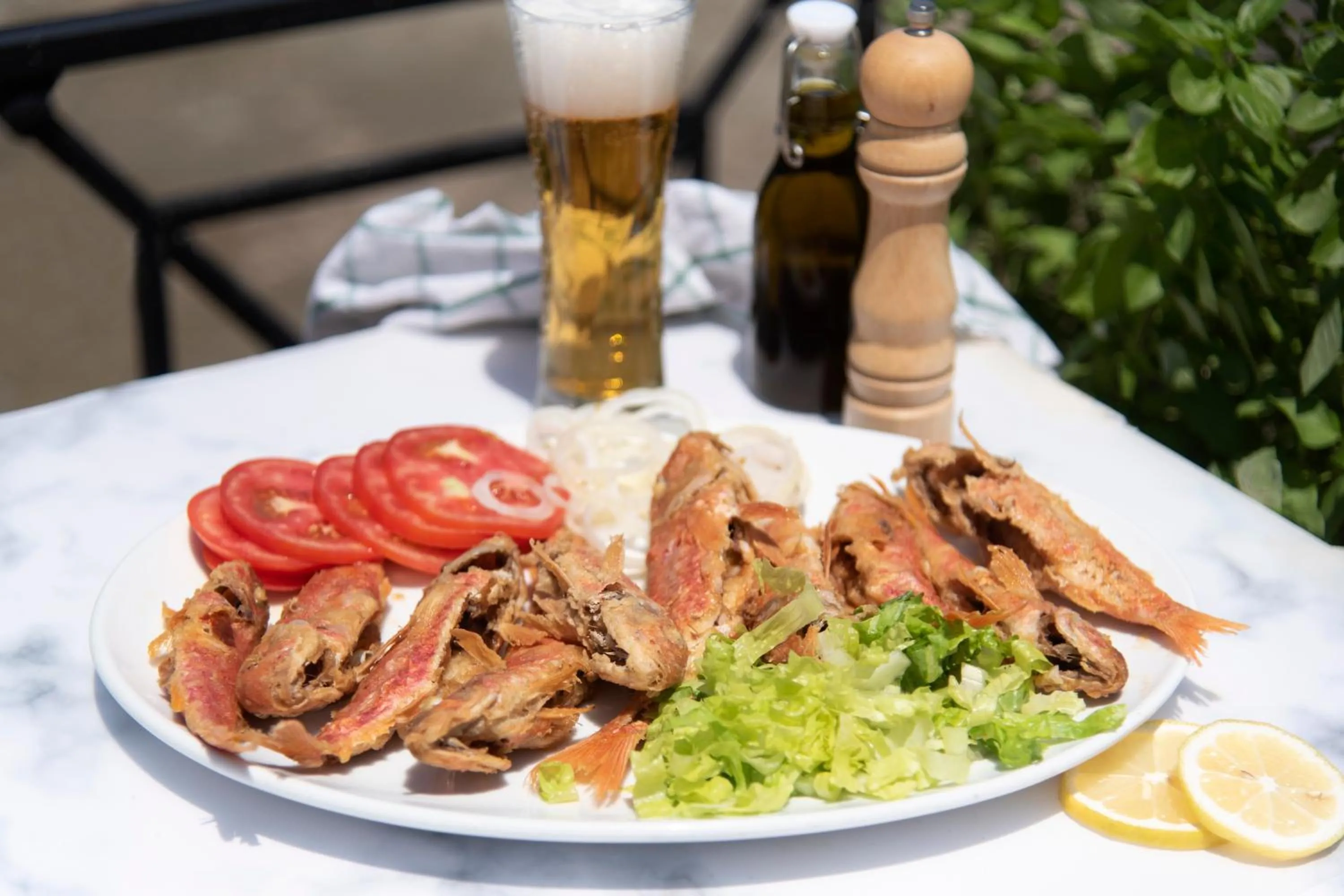 Restaurant/places to eat in Tylos Beach Hotel