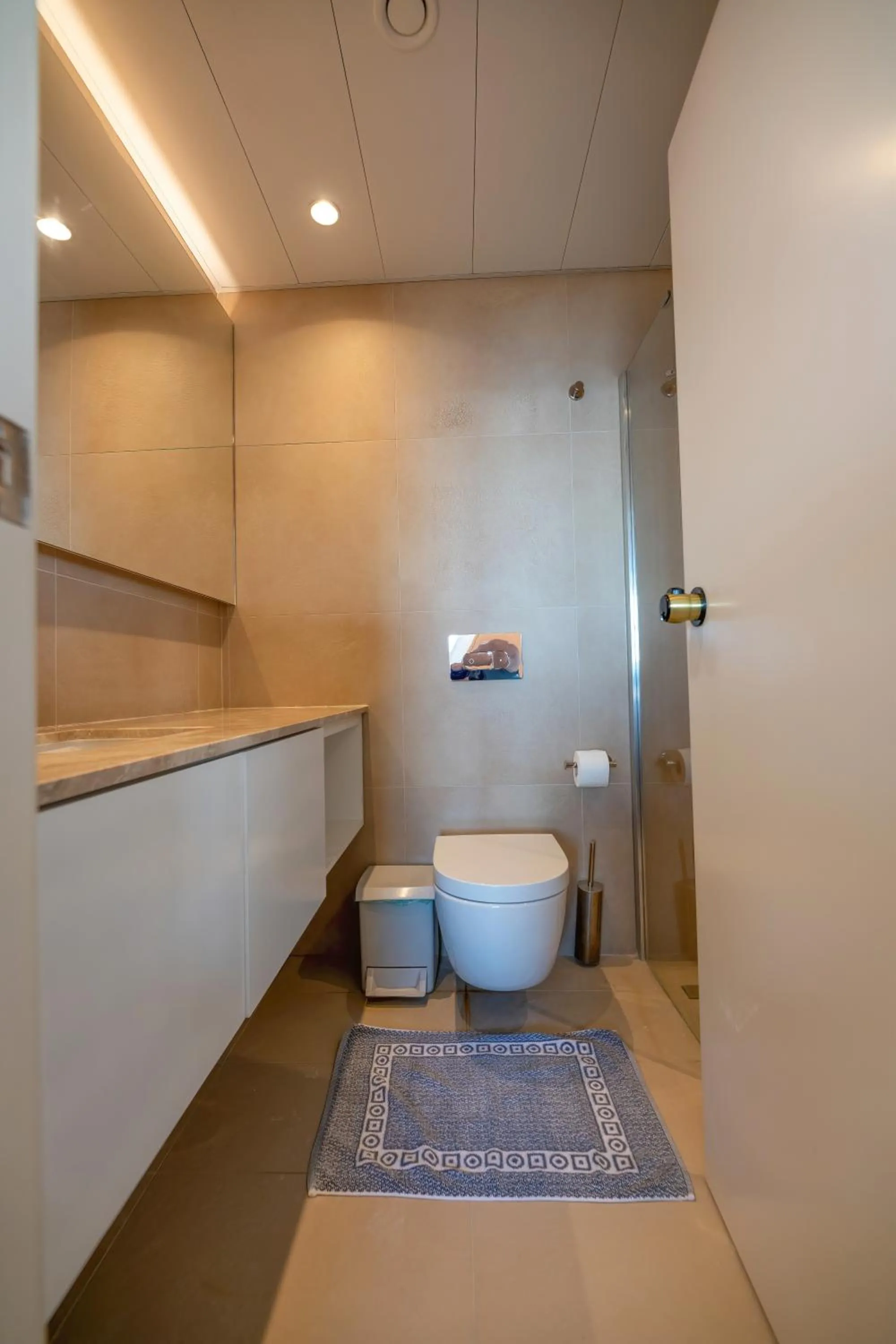 Bathroom in Tylos Beach Hotel