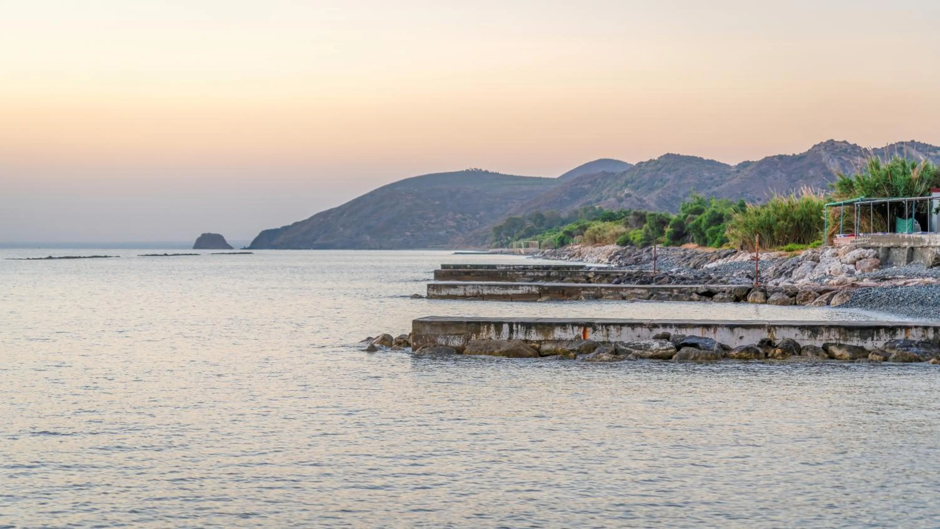 Natural landscape in Tylos Beach Hotel