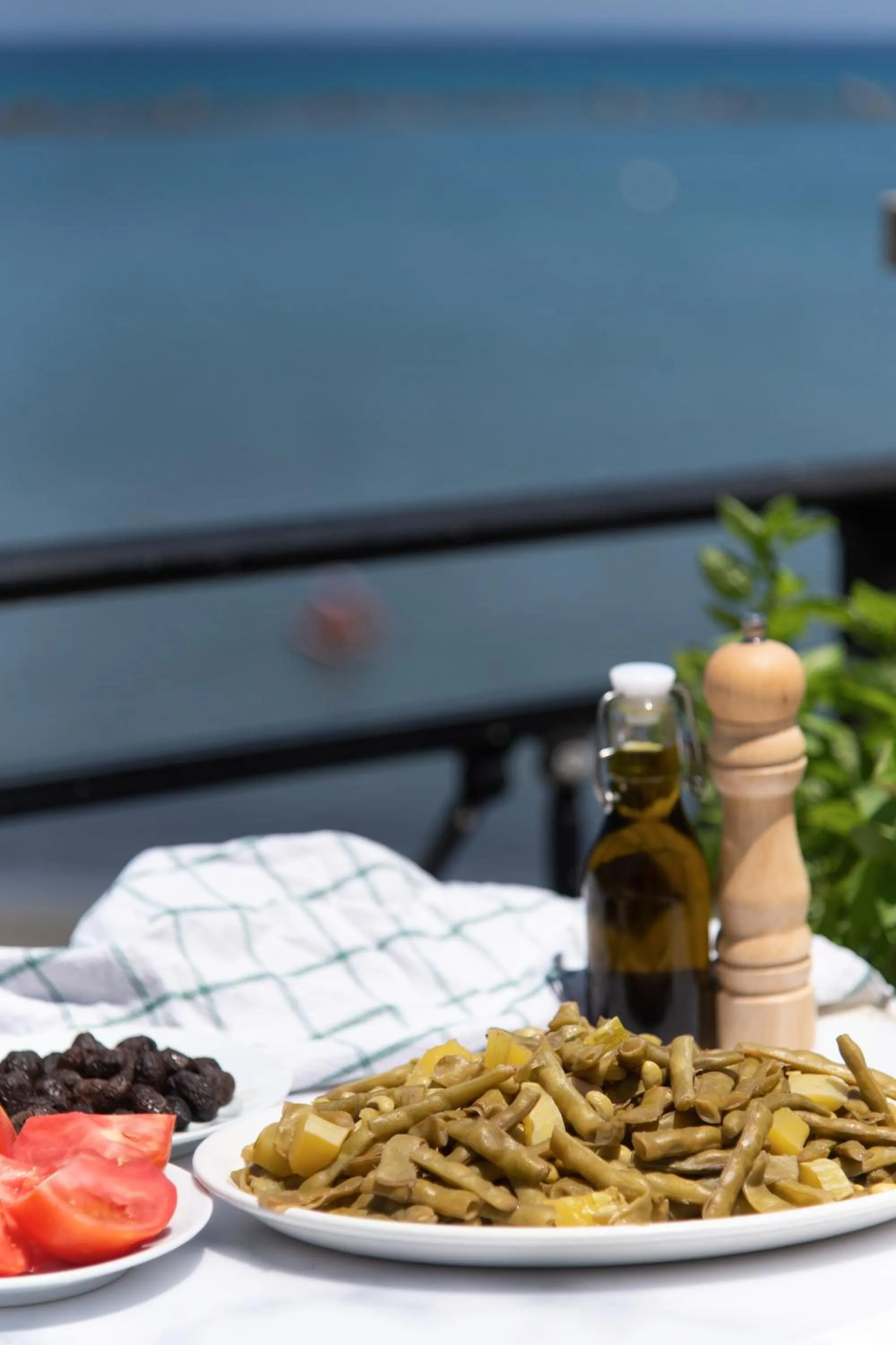 Restaurant/places to eat in Tylos Beach Hotel