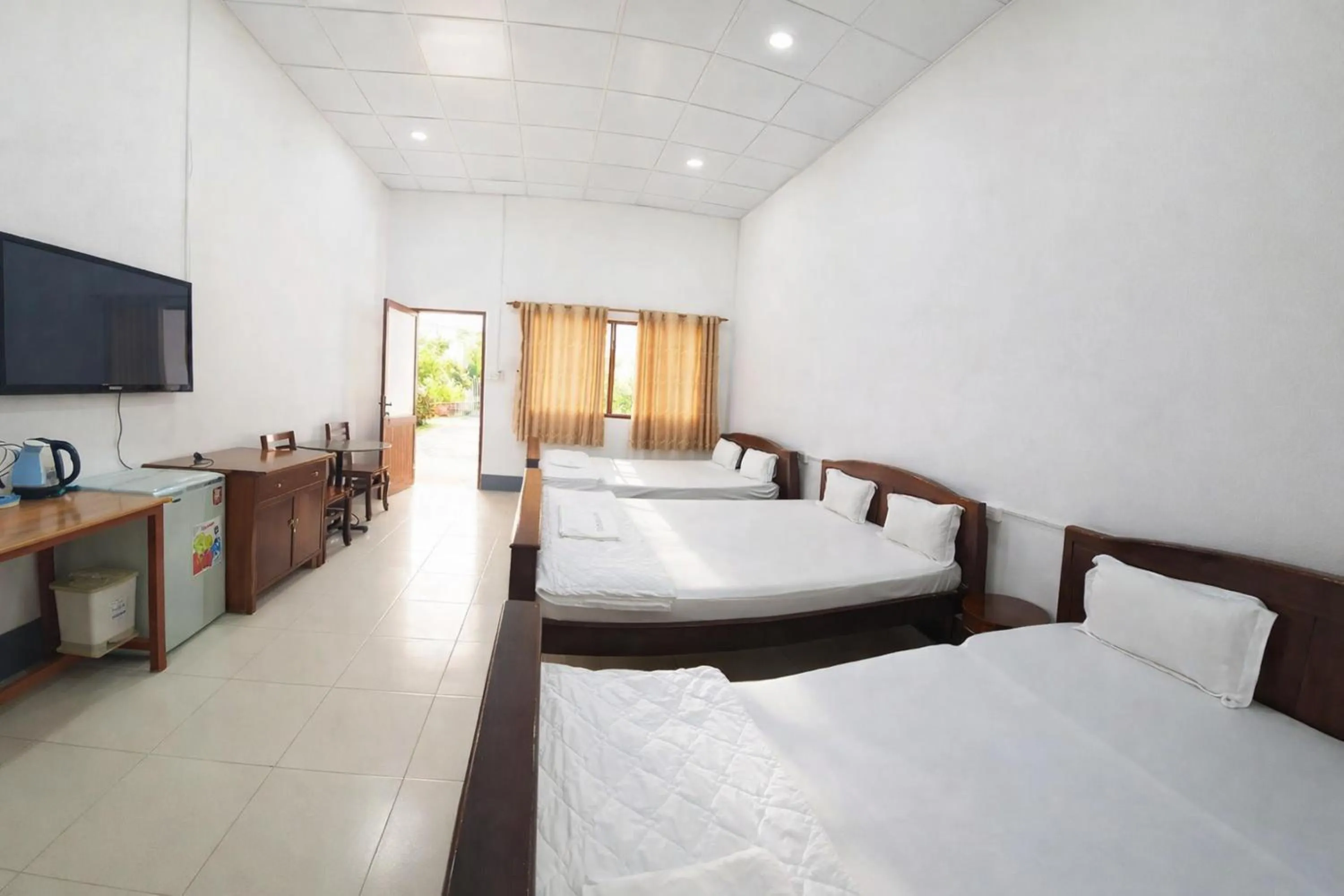 Bed in Khách Sạn Nhà Hàng Ngọc Hân