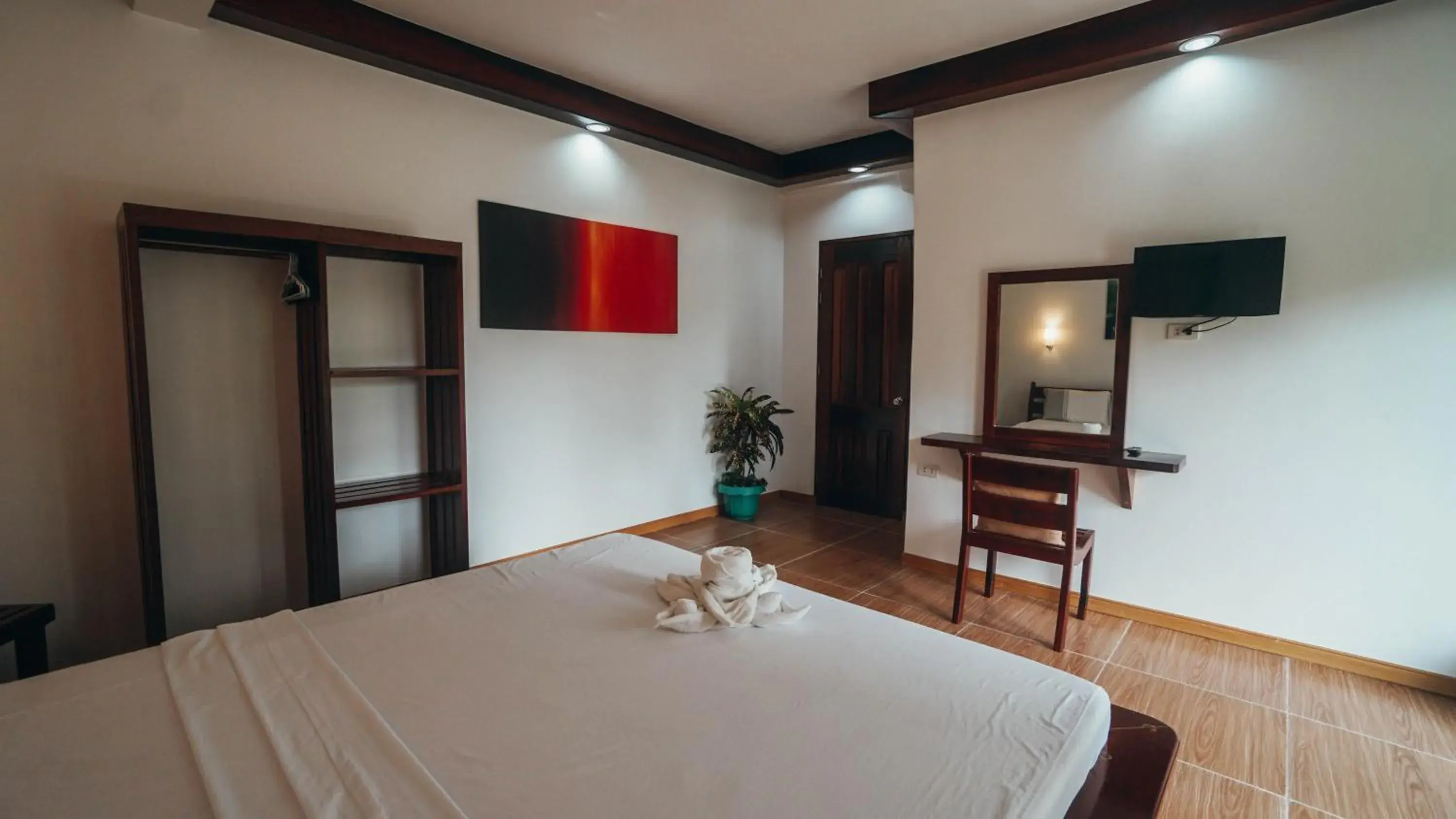 Deluxe Double Room in Point 303 Resort Deluxe Double Room in Point 303 Resort
