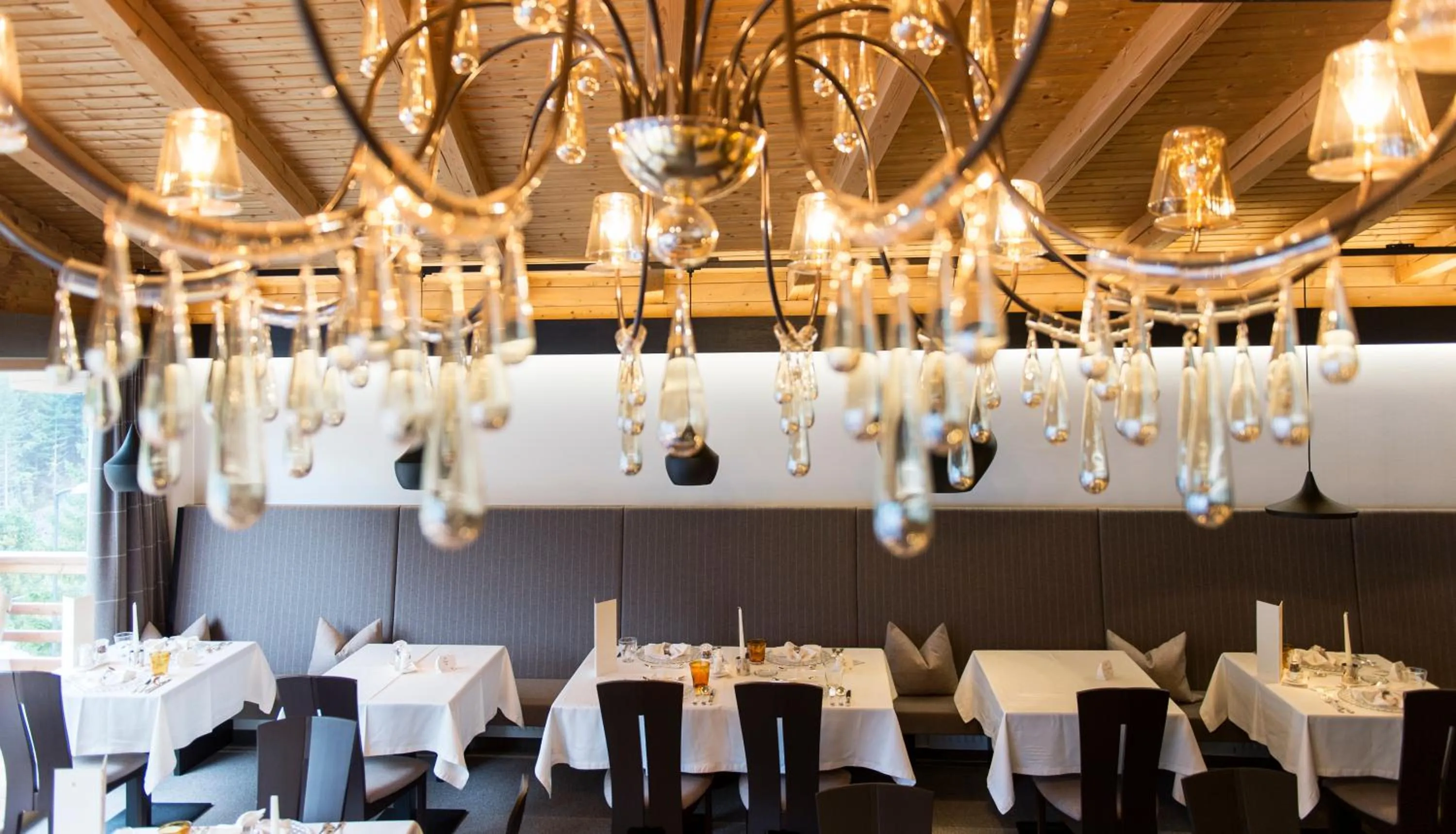 Restaurant/places to eat in ArtHotel Anterleghes - Gardenahotels