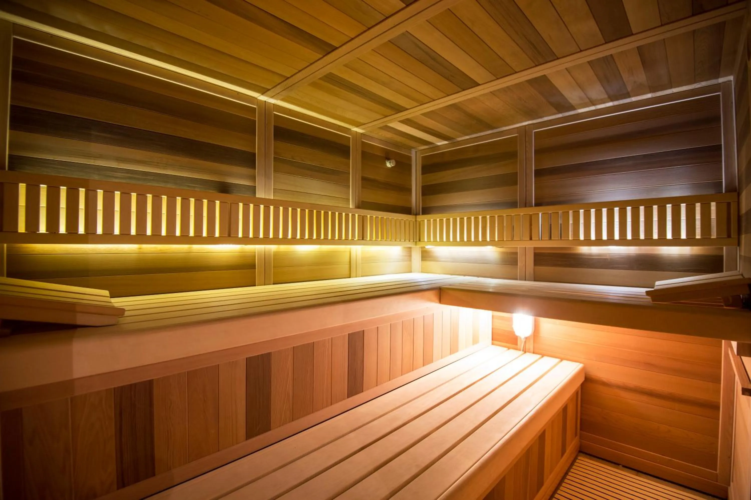 Massage in ArtHotel Anterleghes - Gardenahotels