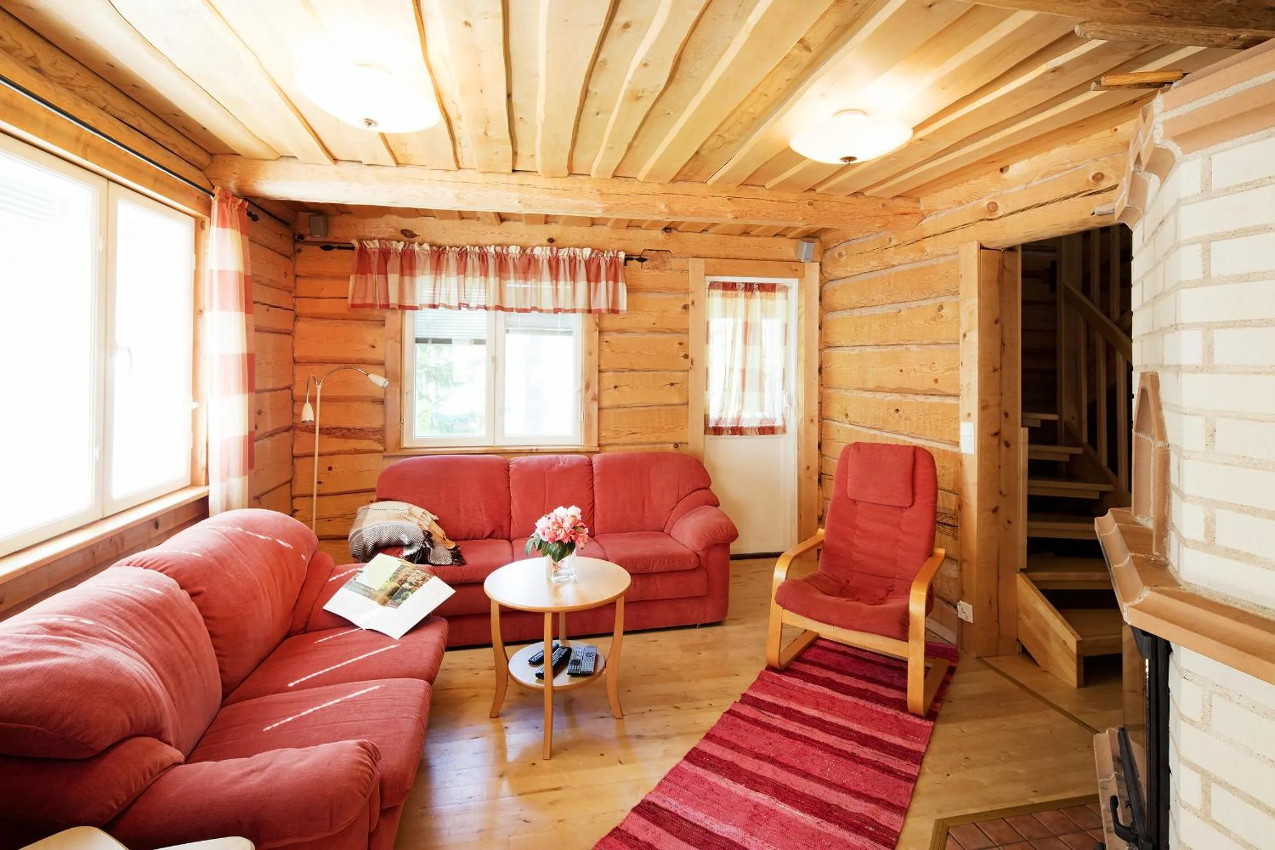 Photo of the whole room in Tervalepikon Torpat