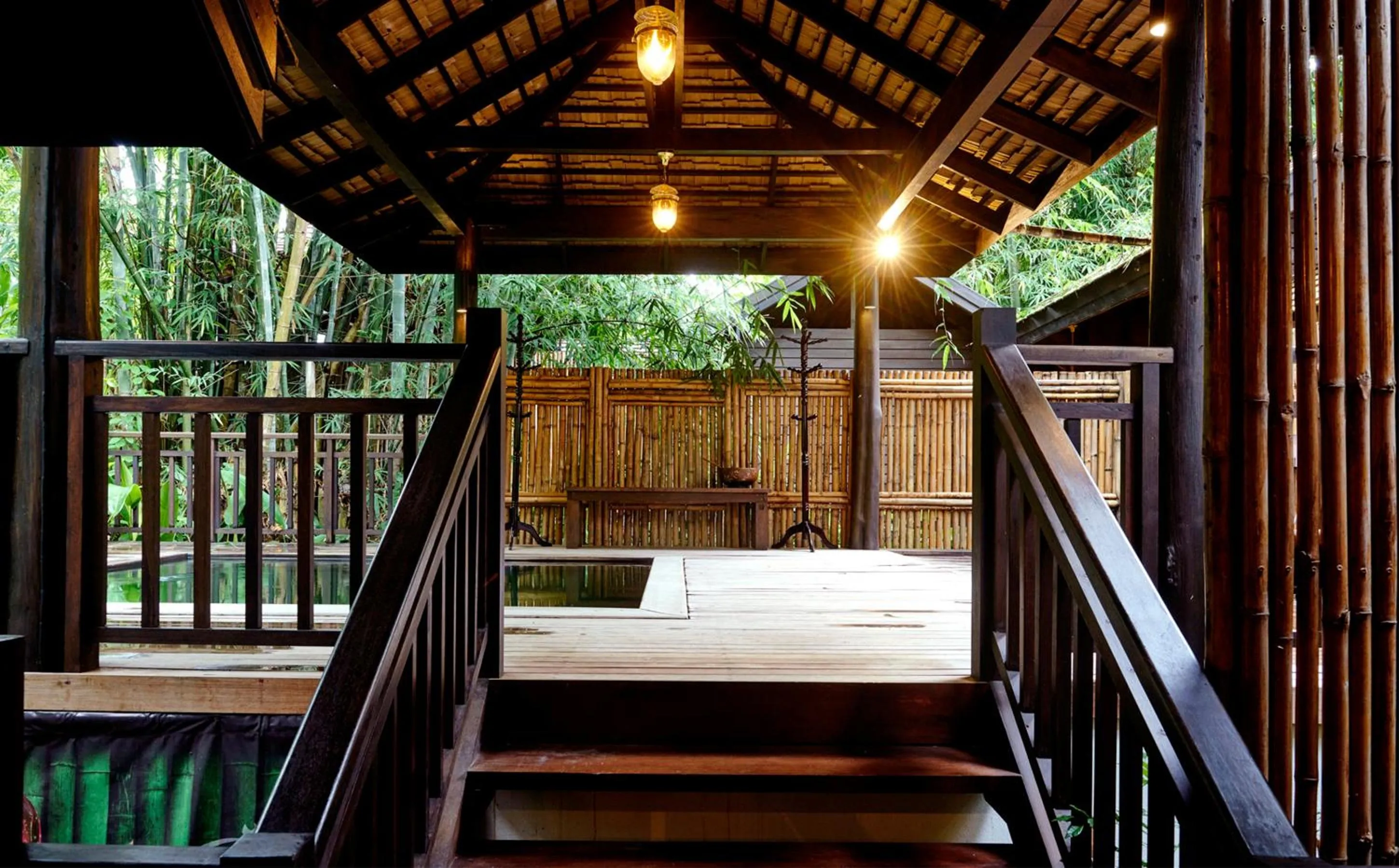 Hot Spring Bath in คุ้มสะเมิง-Samoeng Center