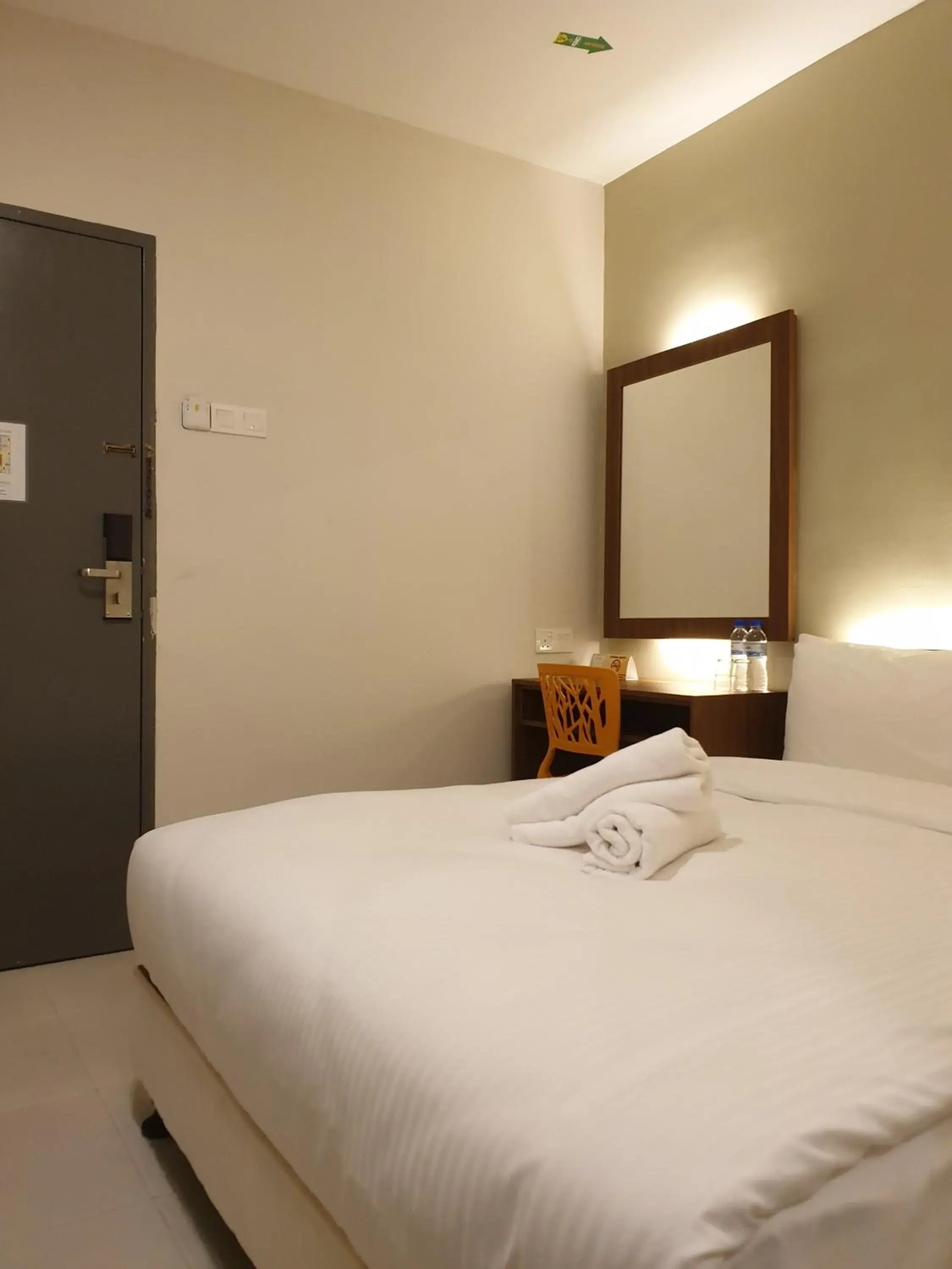 Bed in Ants Hotel Bed in Ants Hotel