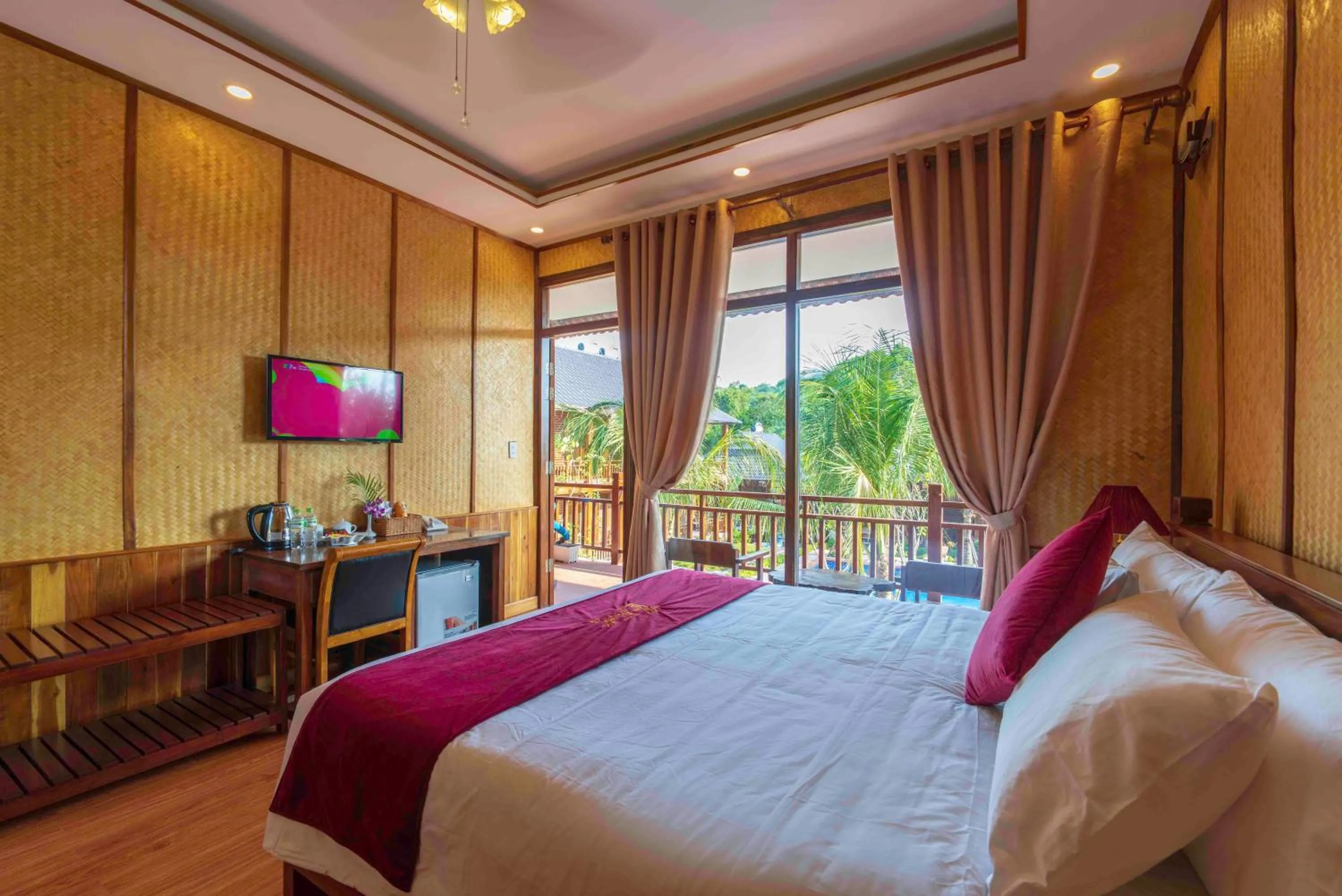 Bedroom, Bed in Phu Quoc Bambusa Resort
