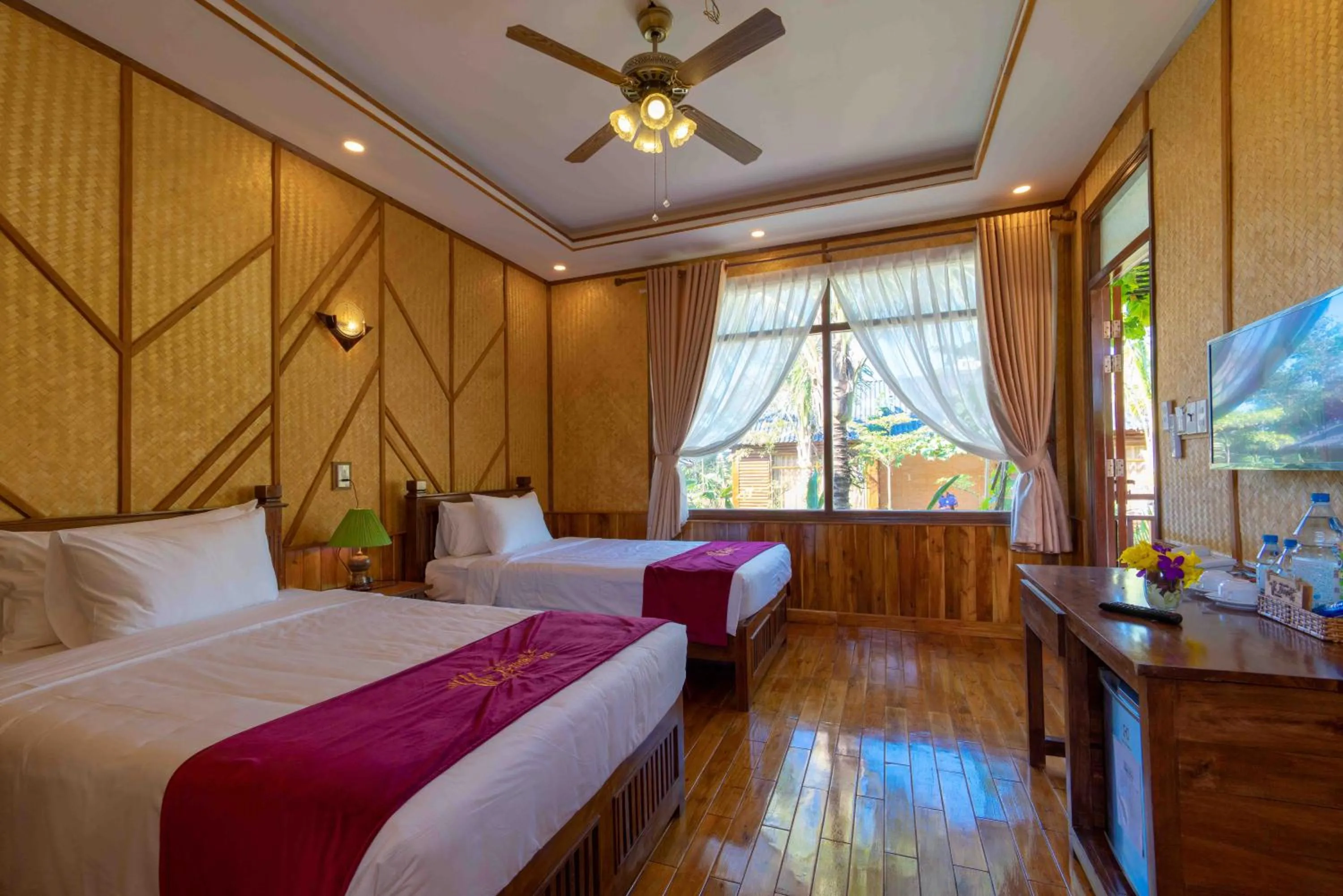 Bed in Phu Quoc Bambusa Resort
