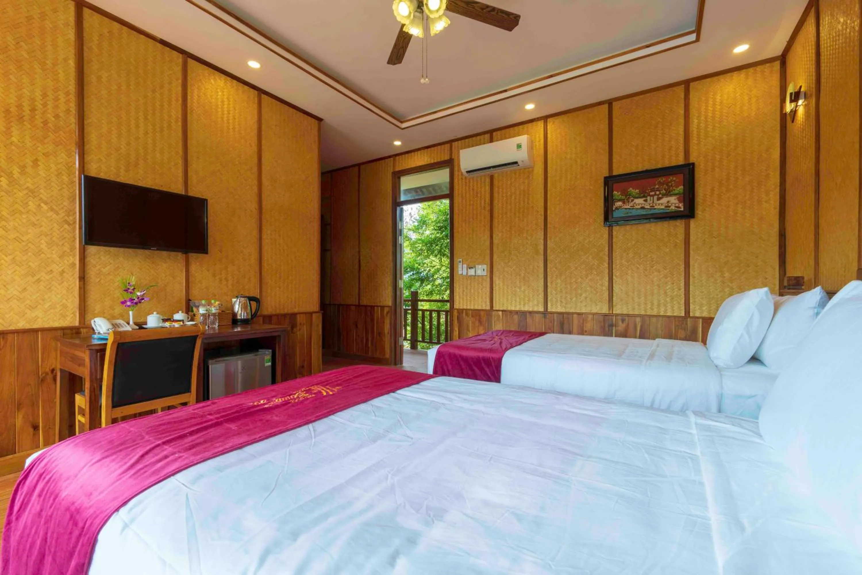Coffee/tea facilities, Bed in Phu Quoc Bambusa Resort