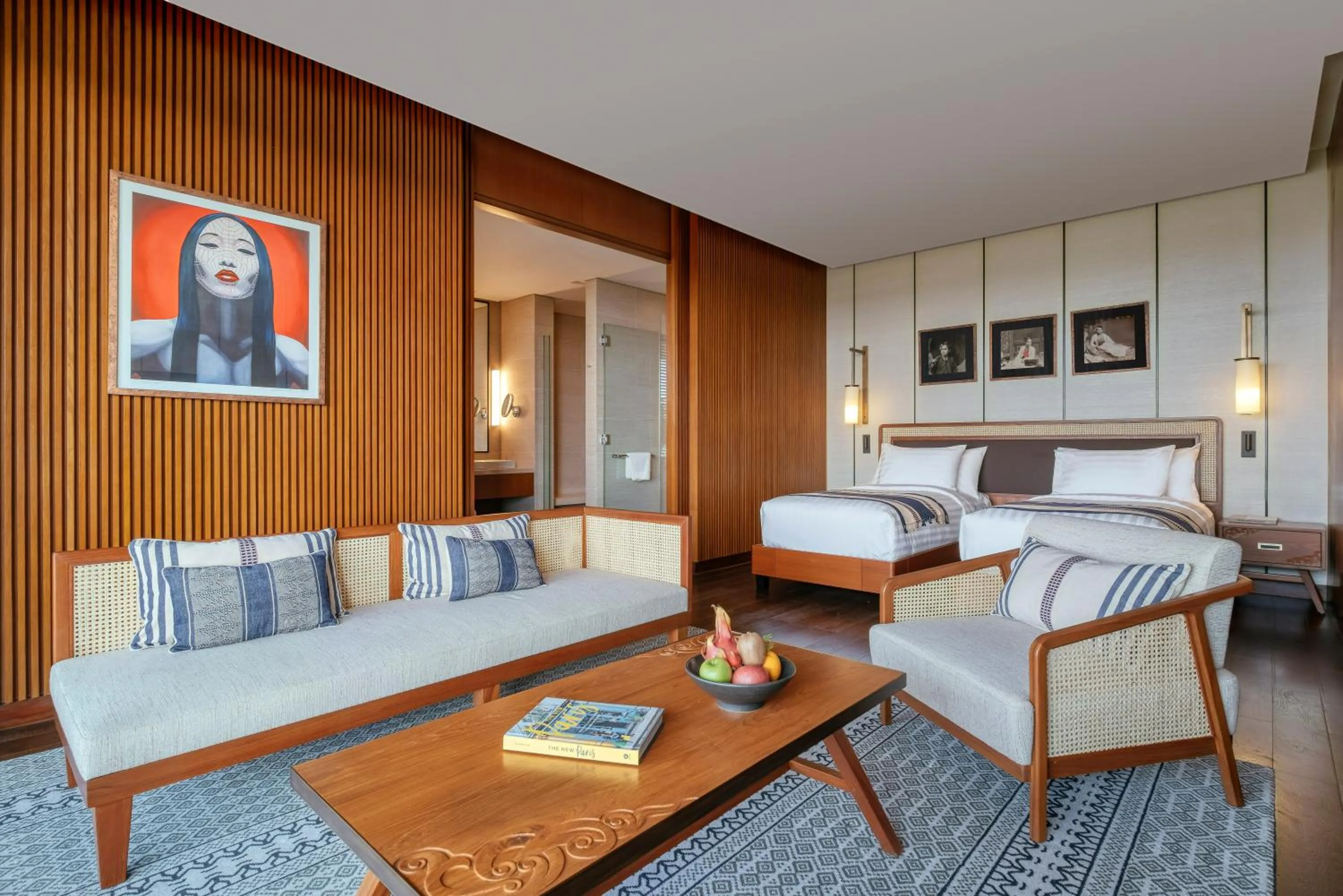 Living room, Bed in Awei Metta (Yangon)