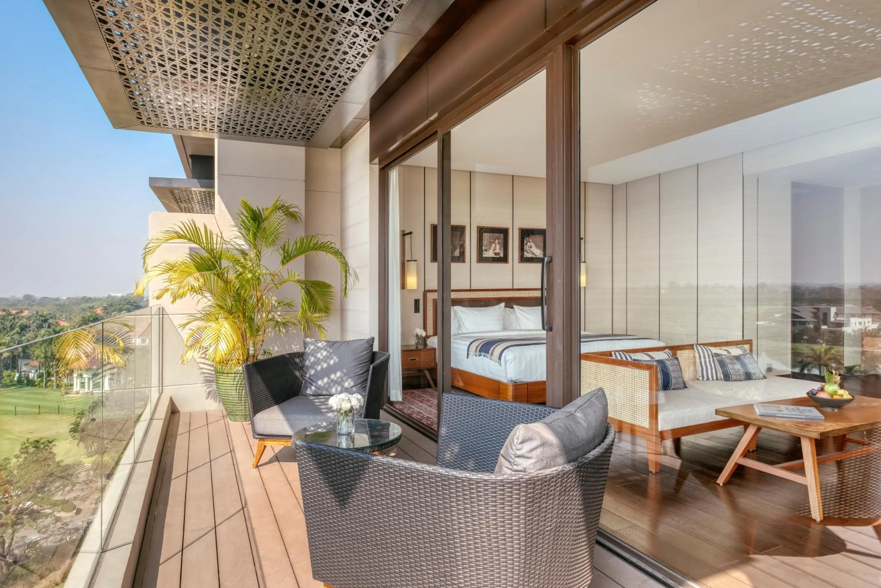 Balcony/Terrace in Awei Metta (Yangon)