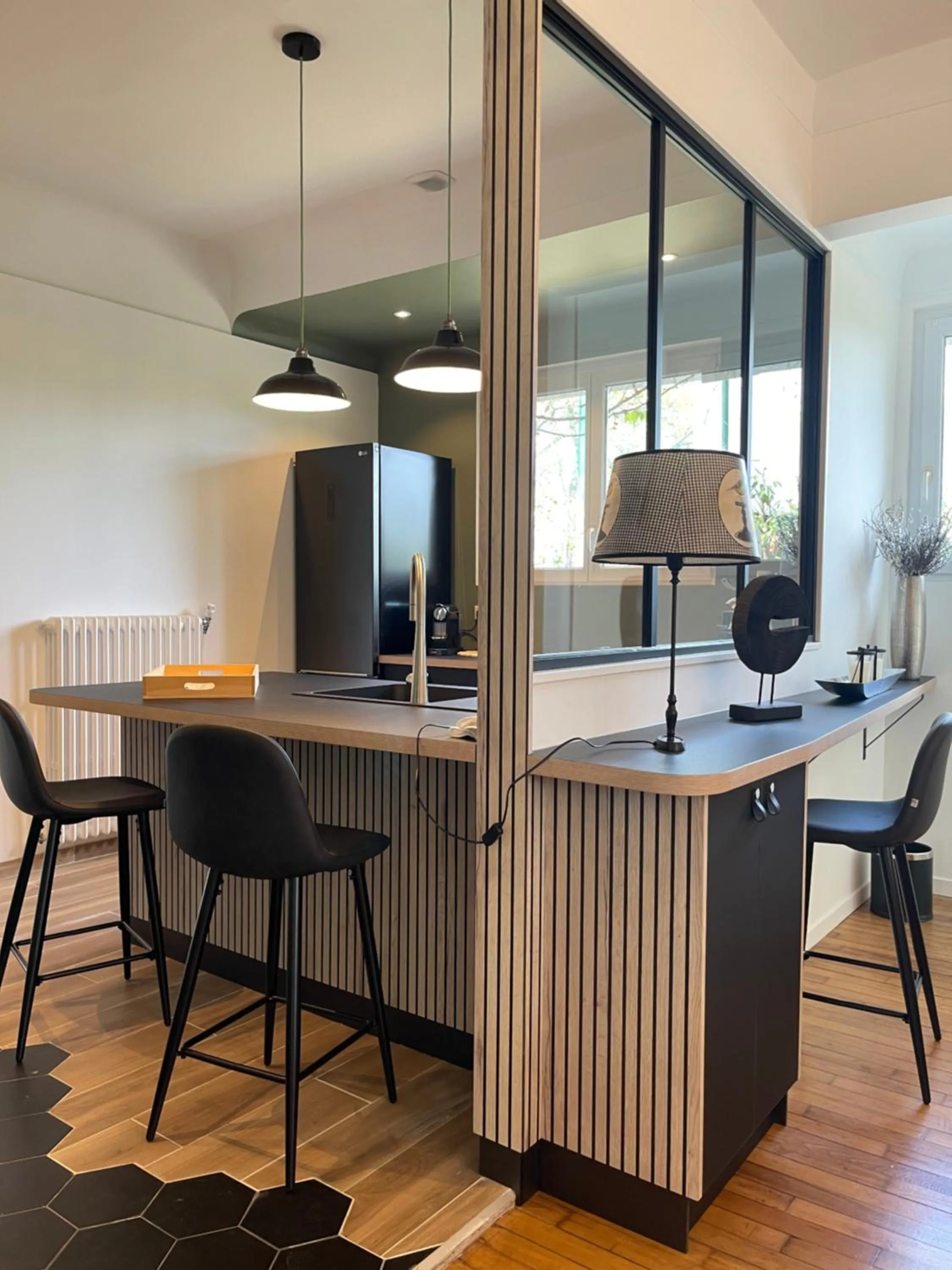 Kitchen or kitchenette in Hôtel du Golf Saint Lazare