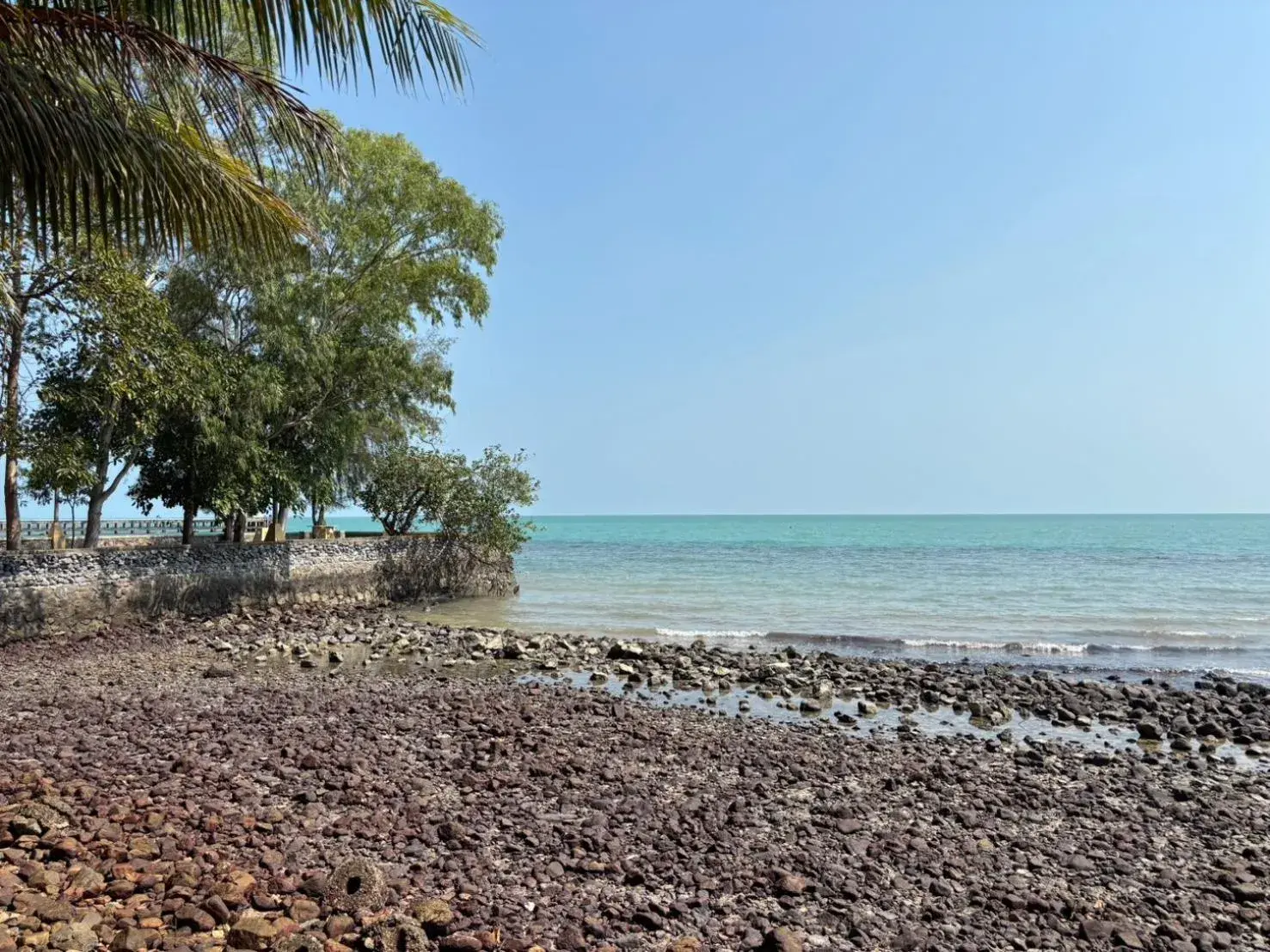 Sea view in Issara Beach Resort Sea view in Issara Beach Resort