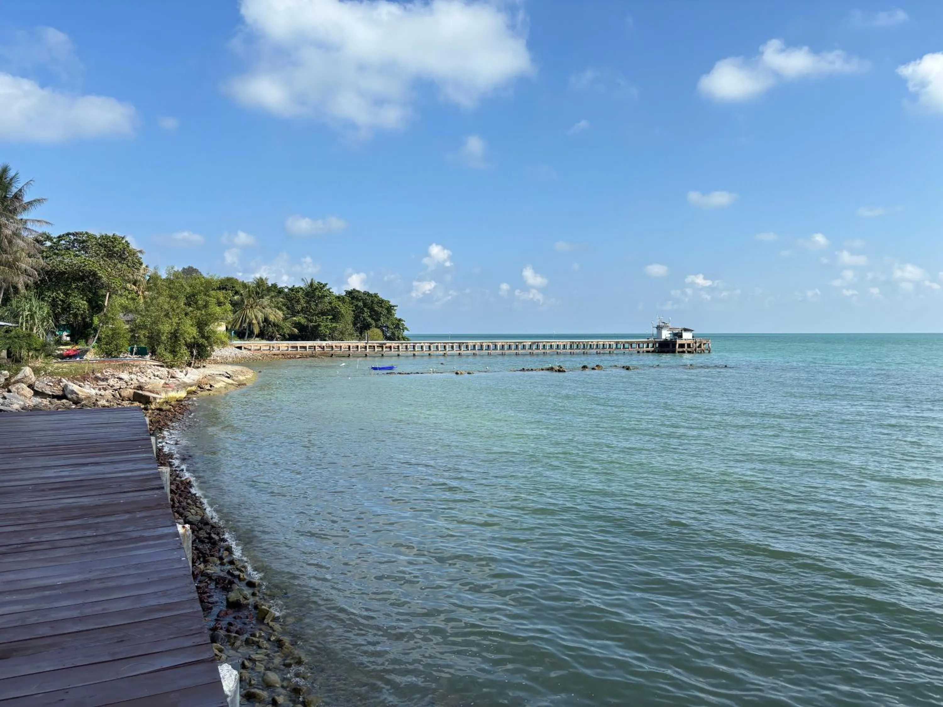 Natural landscape in Issara Beach Resort