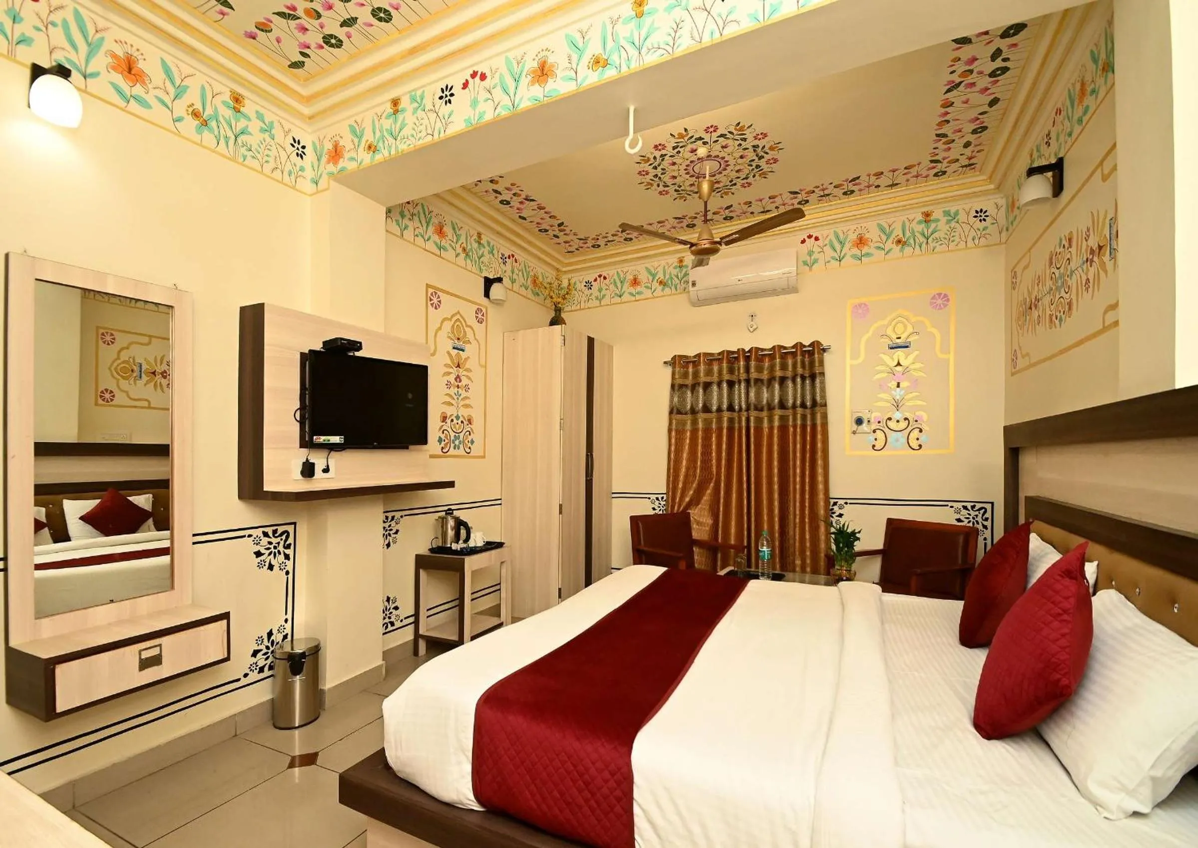 Bed in Virasat Mahal Heritage Hotel-Jaipur City Center