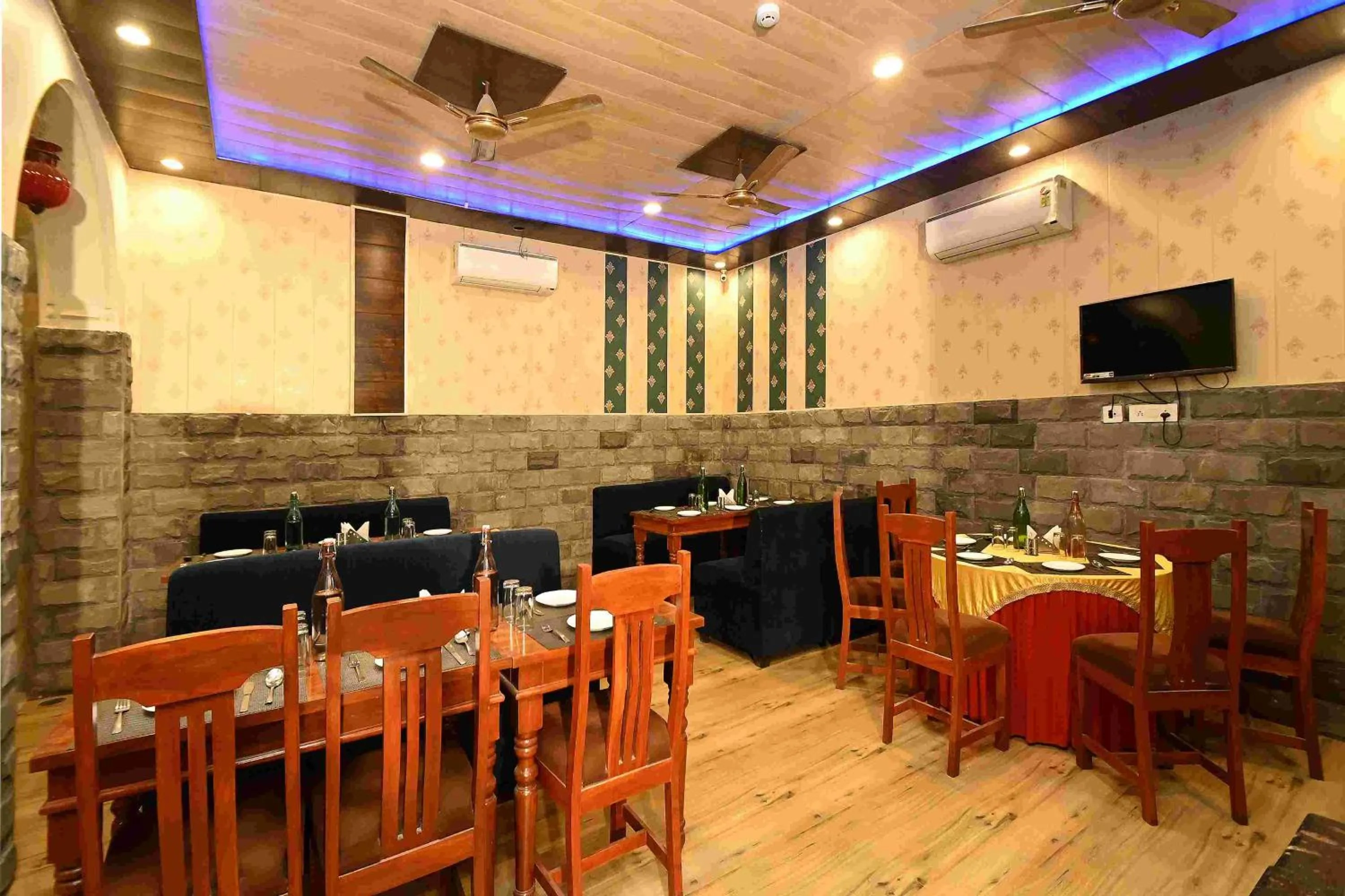 Virasat Mahal Heritage Hotel-Jaipur City Center