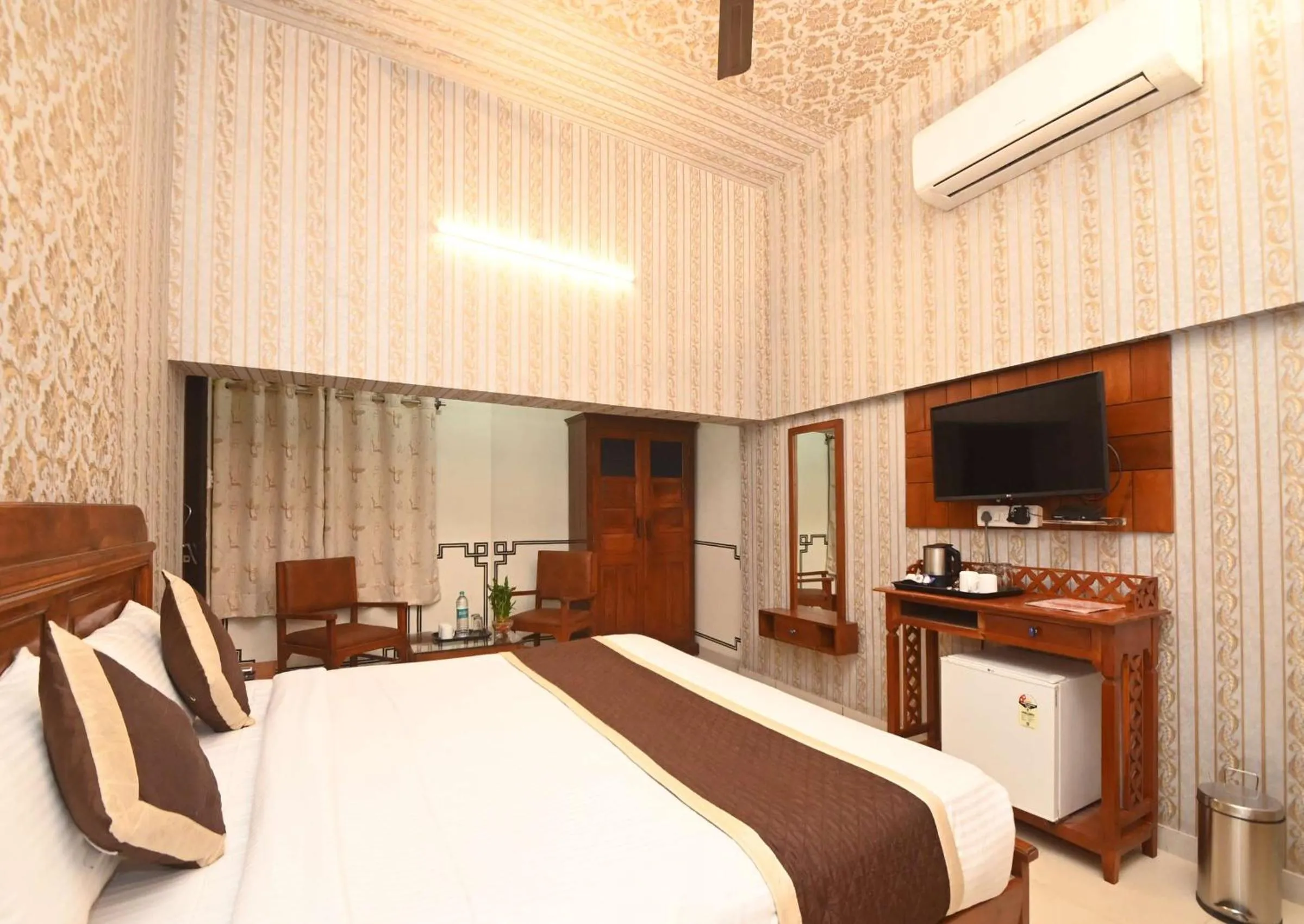 Bed in Virasat Mahal Heritage Hotel-Jaipur City Center