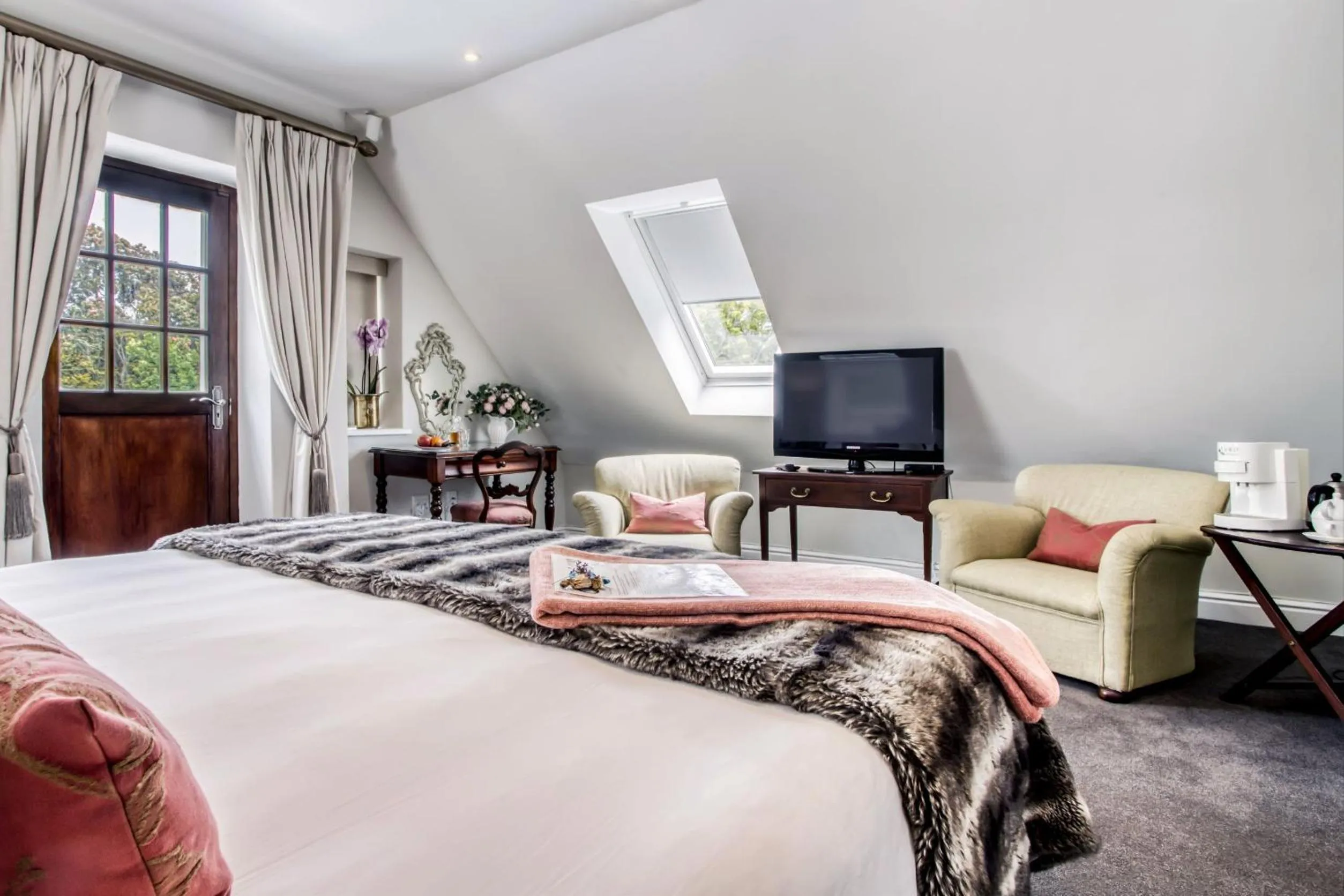 TV and multimedia, Bed in Vredenburg Manor House