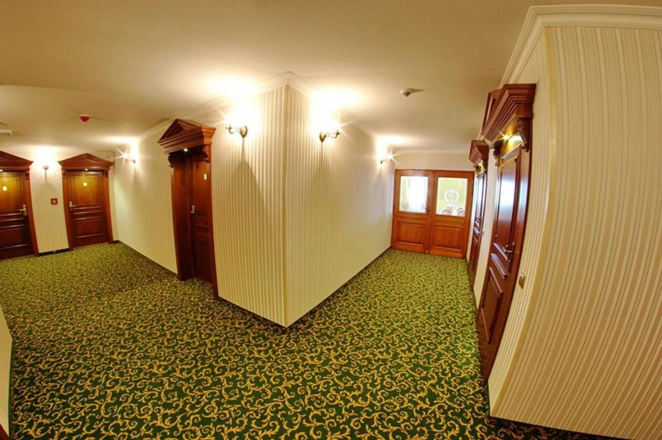 Lobby or reception in Jaśminowy Dwór