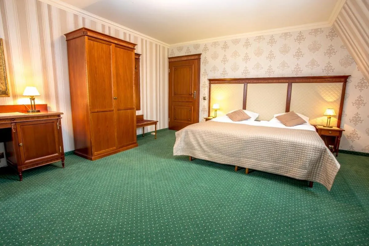 Bed in Jaśminowy Dwór