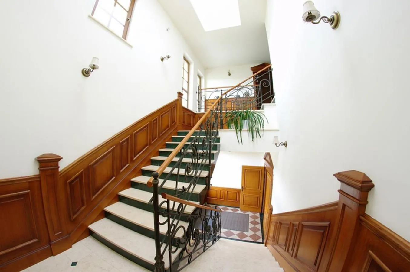 Lobby or reception in Jaśminowy Dwór