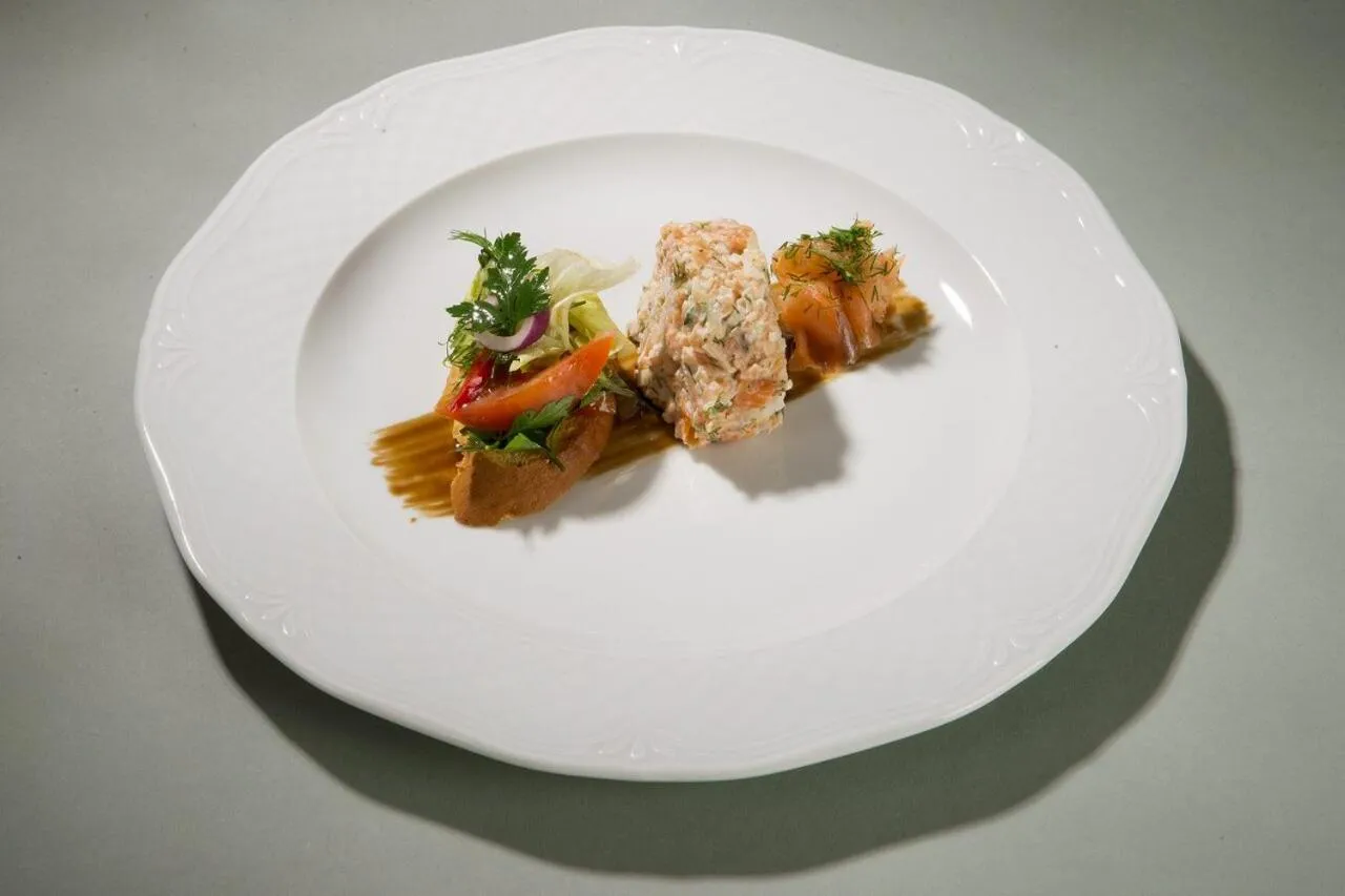 Restaurant/places to eat in Jaśminowy Dwór