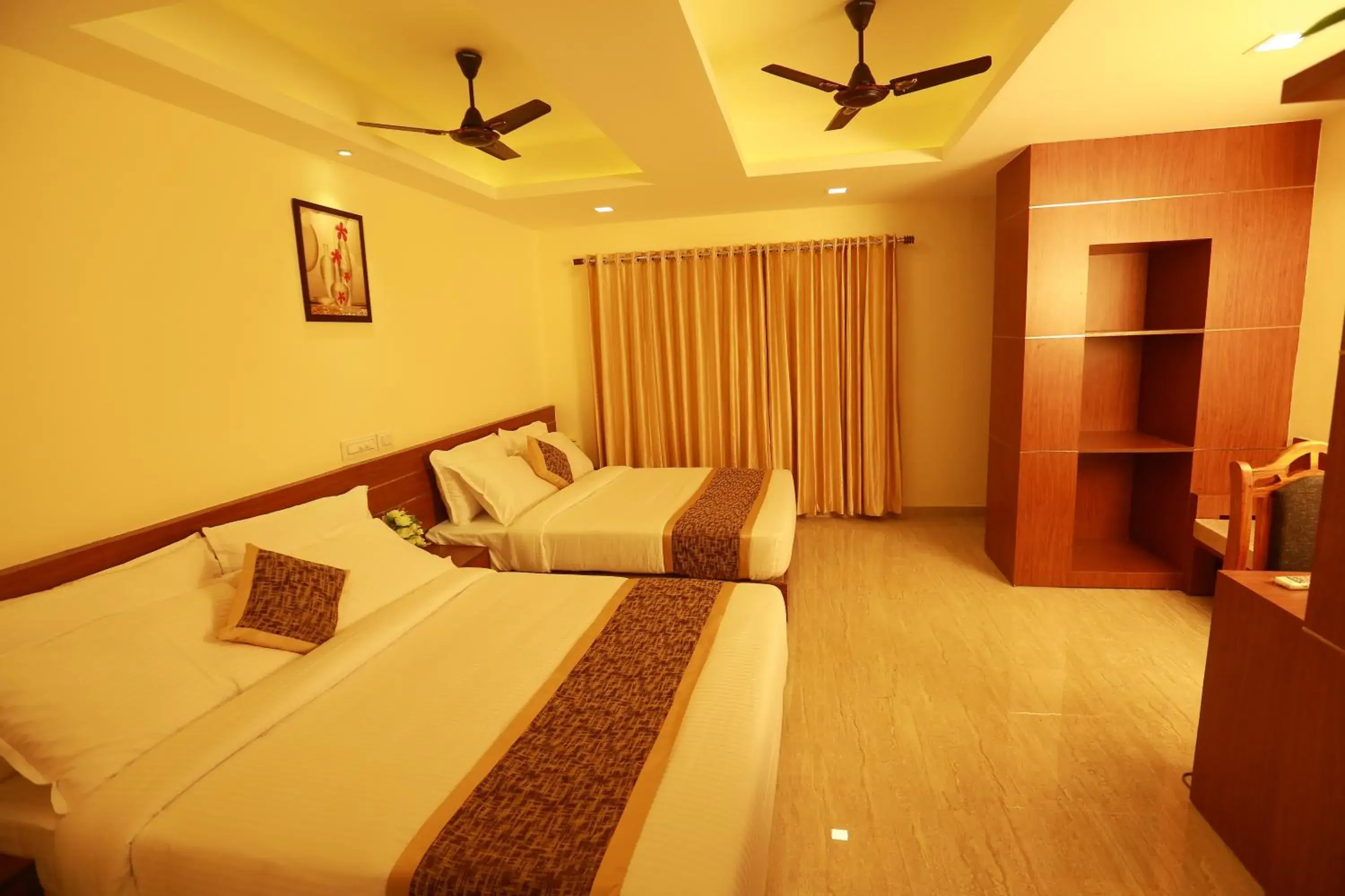 Bed in The Crescent Suites Bed in The Crescent Suites