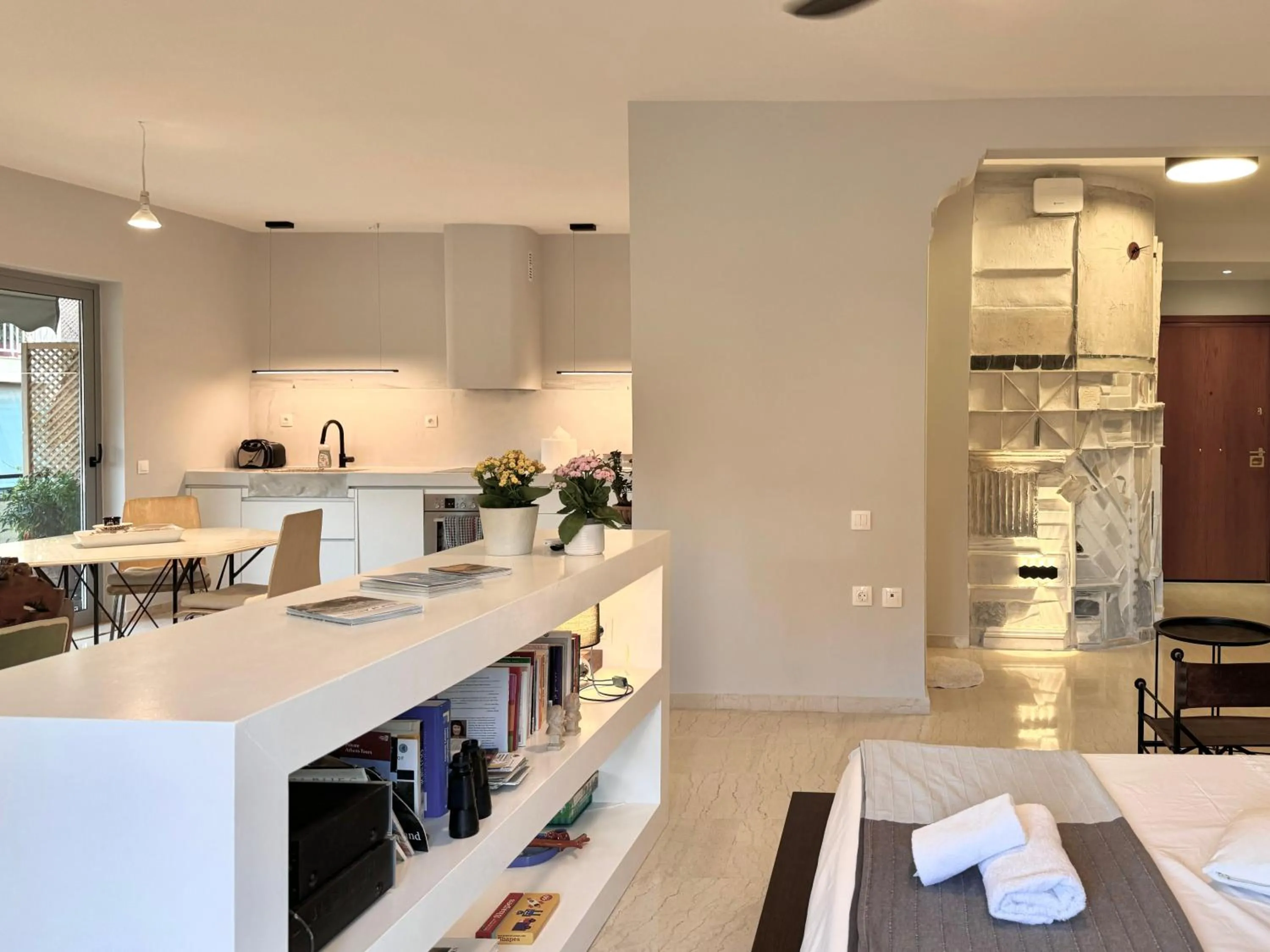 Kitchen or kitchenette in Friends & Family