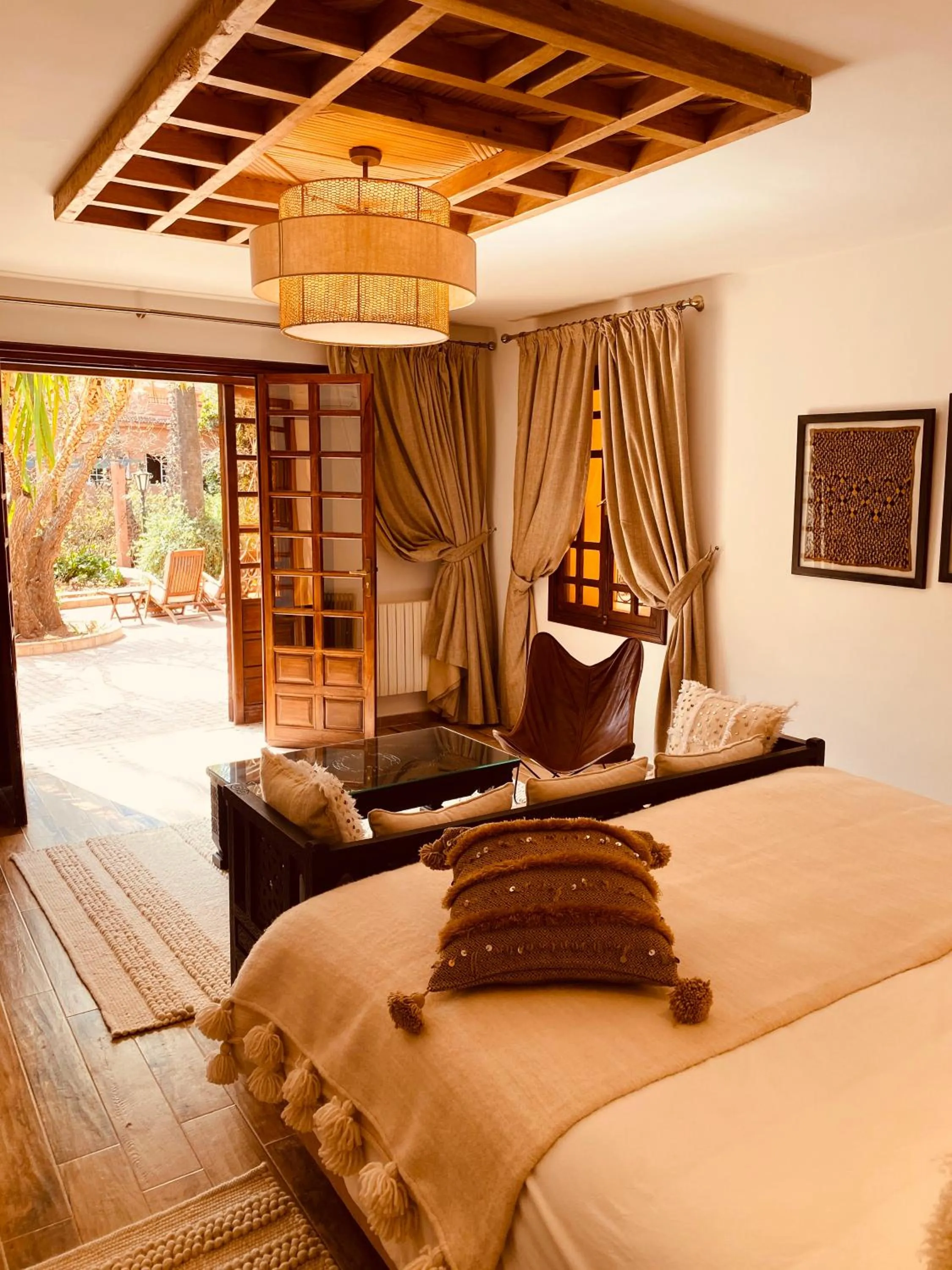 Photo of the whole room, Bed in Domaine de la Roseraie Resort