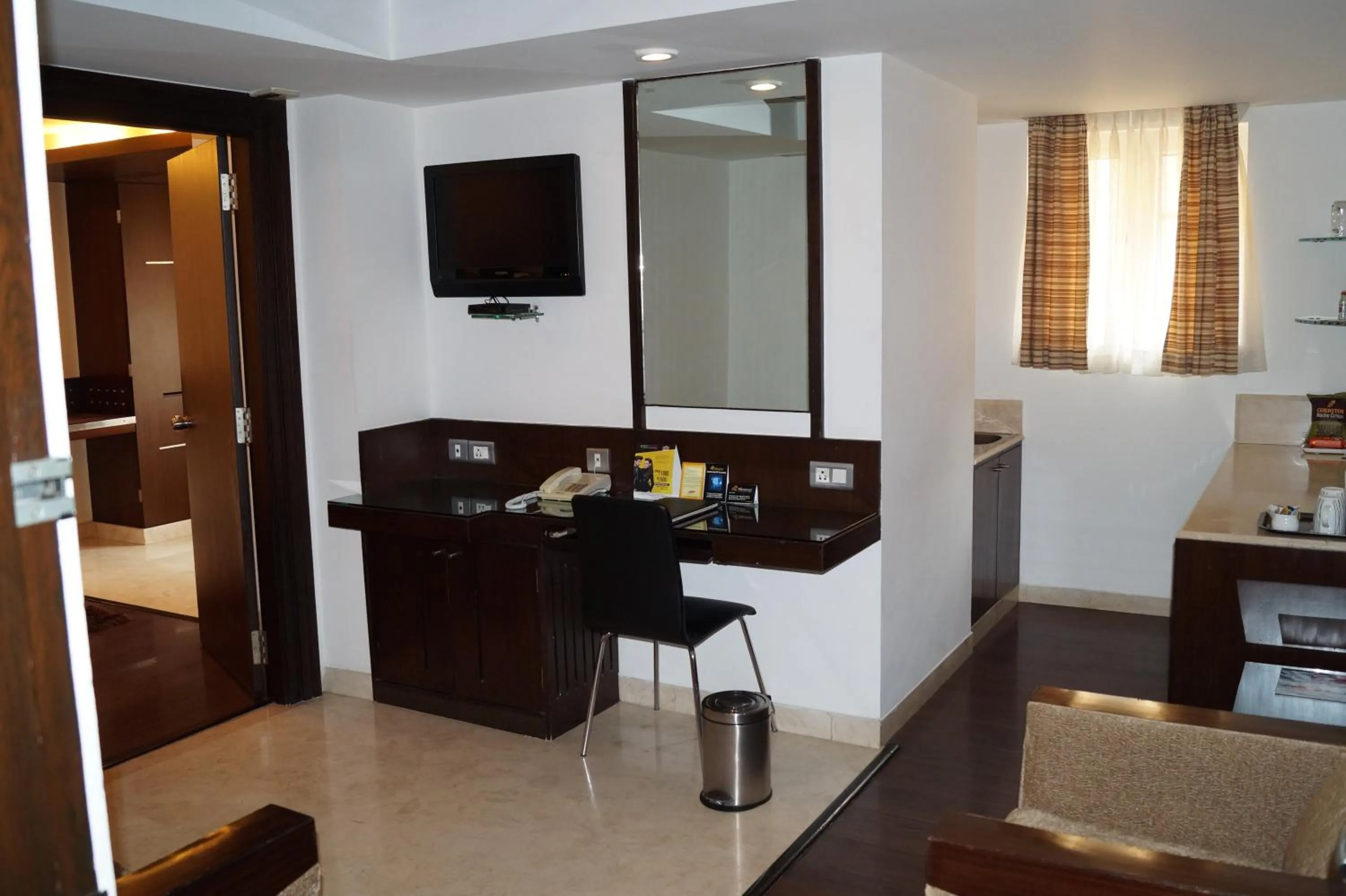 TV and multimedia in The President Hotel