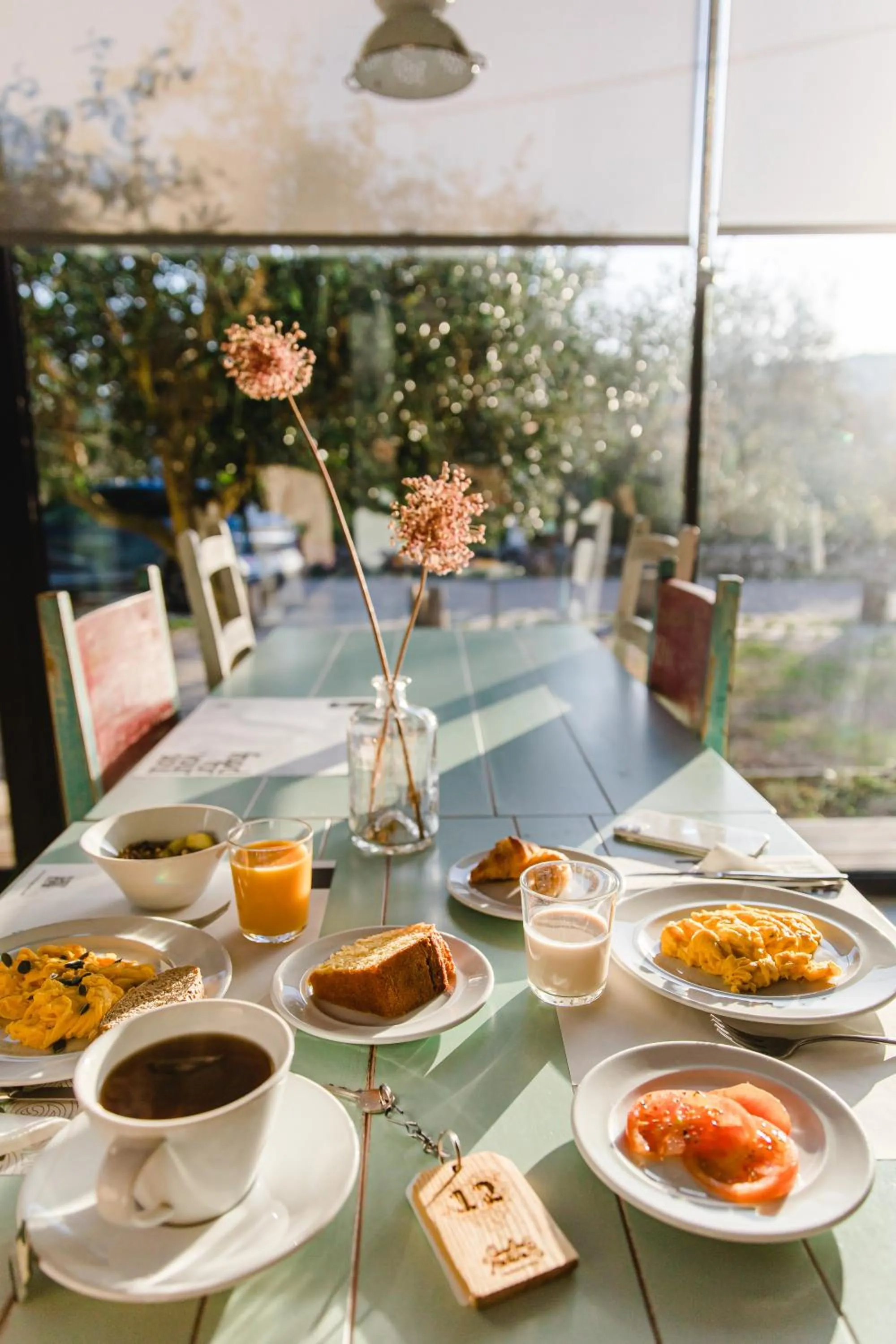 Restaurant/places to eat in Cooking and Nature - Emotional Hotel