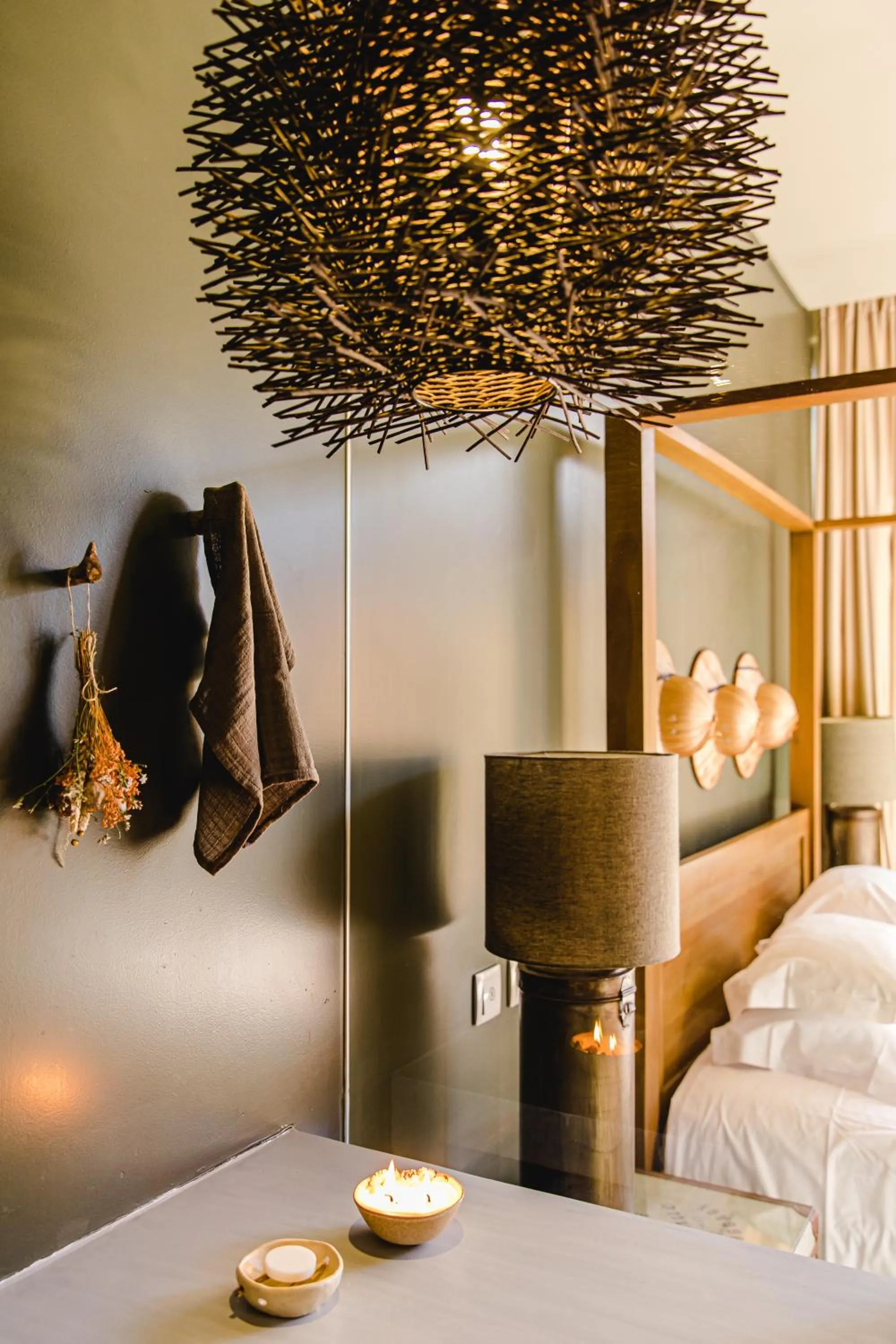 Bedroom, Bed in Cooking and Nature - Emotional Hotel