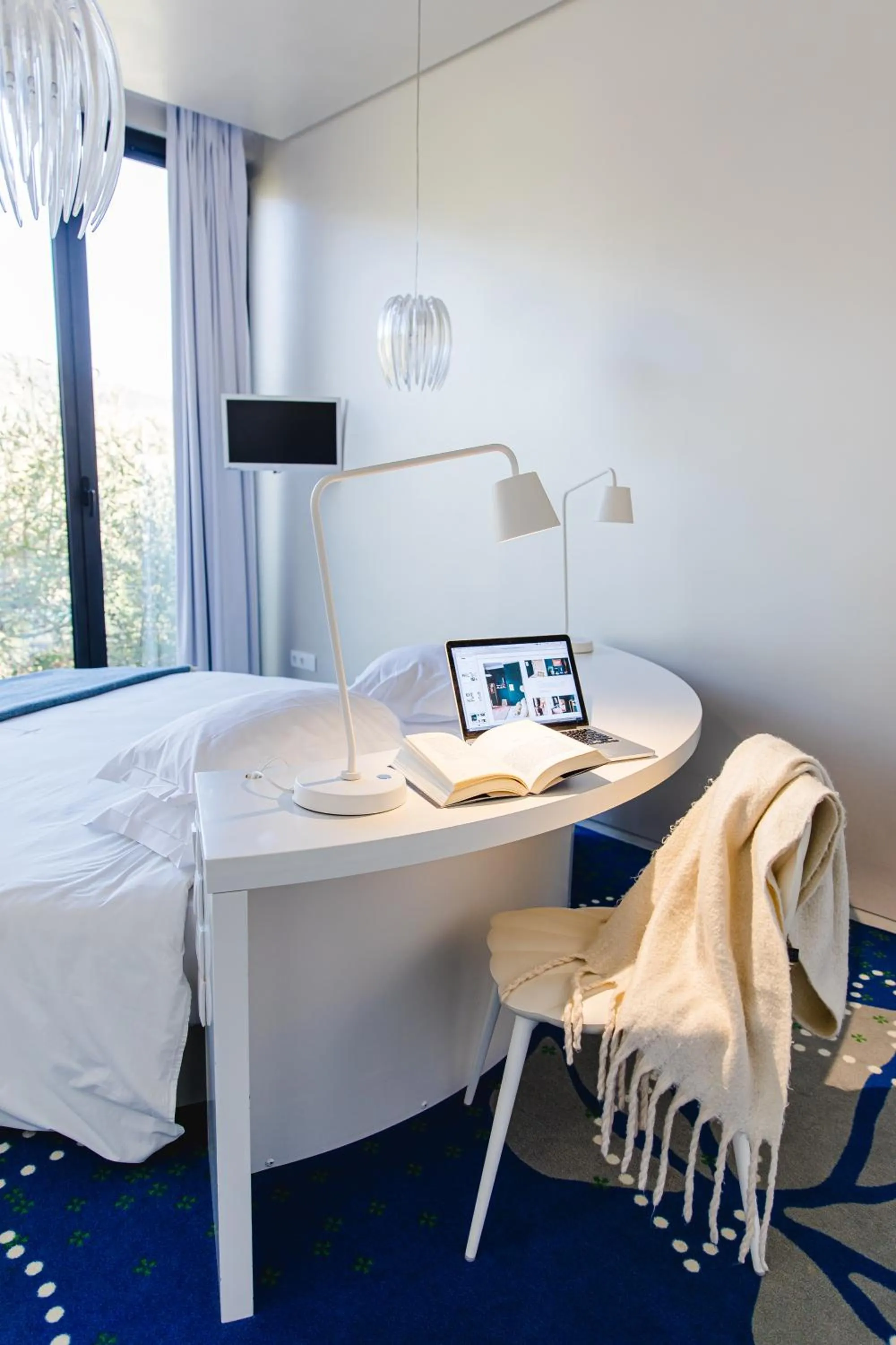 Bedroom, Bed in Cooking and Nature - Emotional Hotel