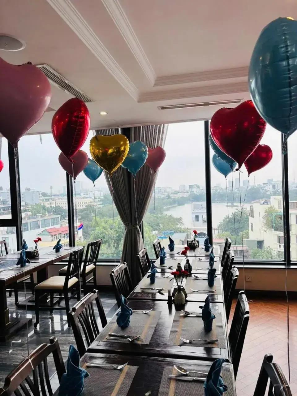 Breakfast in Lucien Hanoi Lakeside Hotel & Rooftop Breakfast in Lucien Hanoi Lakeside Hotel & Rooftop