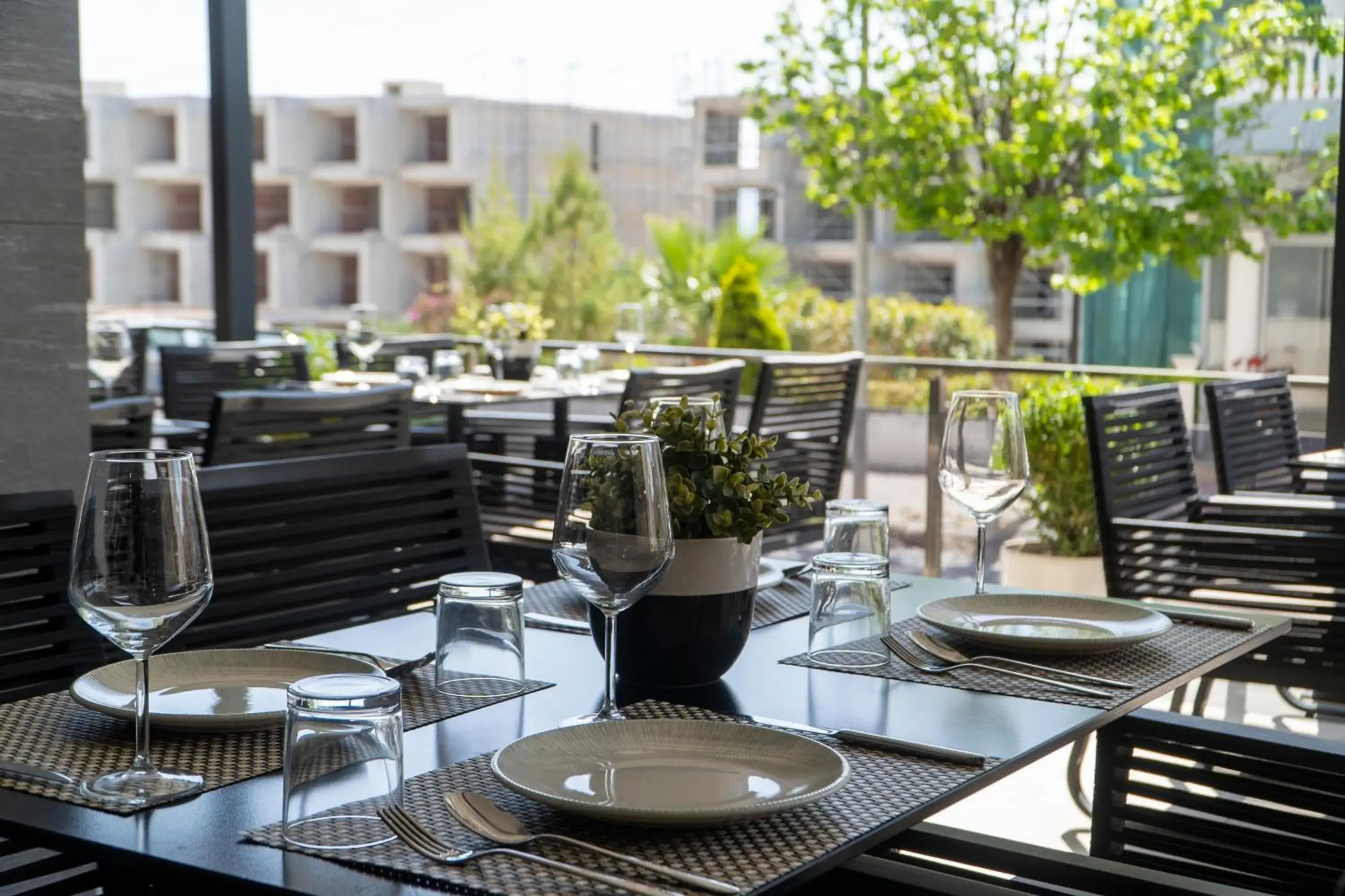 Restaurant/places to eat in Hotel Blue Sky Restaurant/places to eat in Hotel Blue Sky