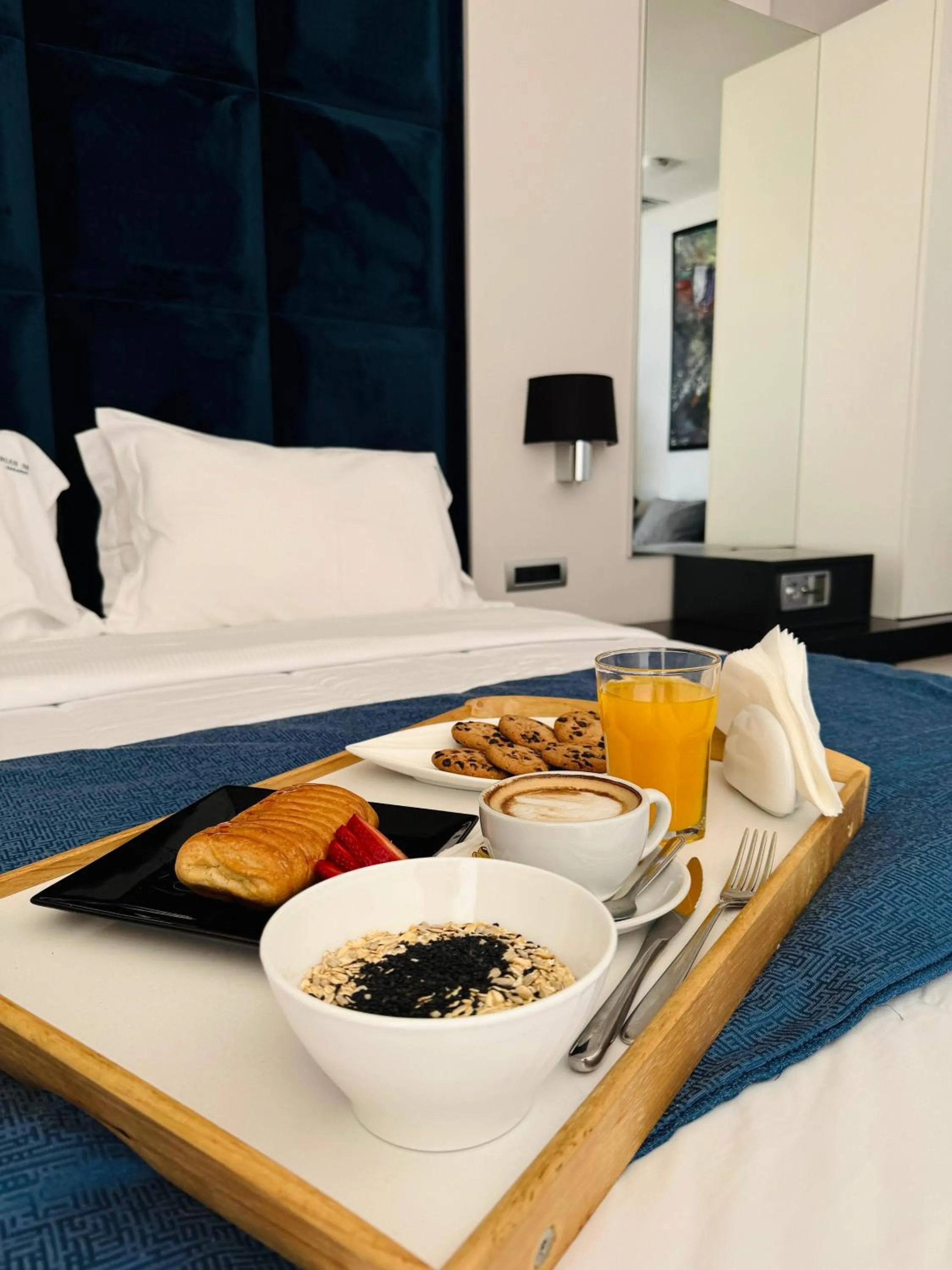 Bed in Hotel Blue Sky