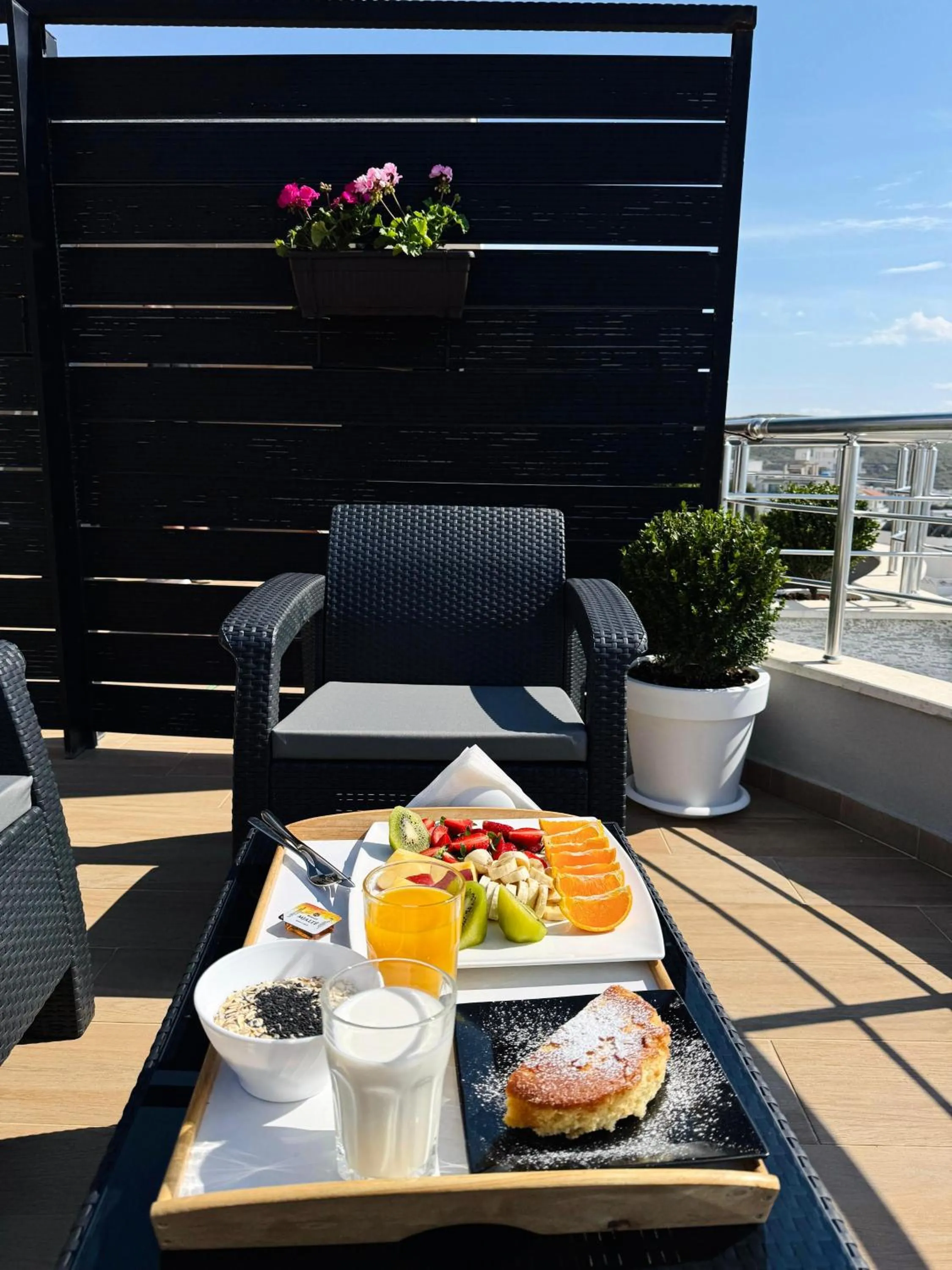 Patio in Hotel Blue Sky