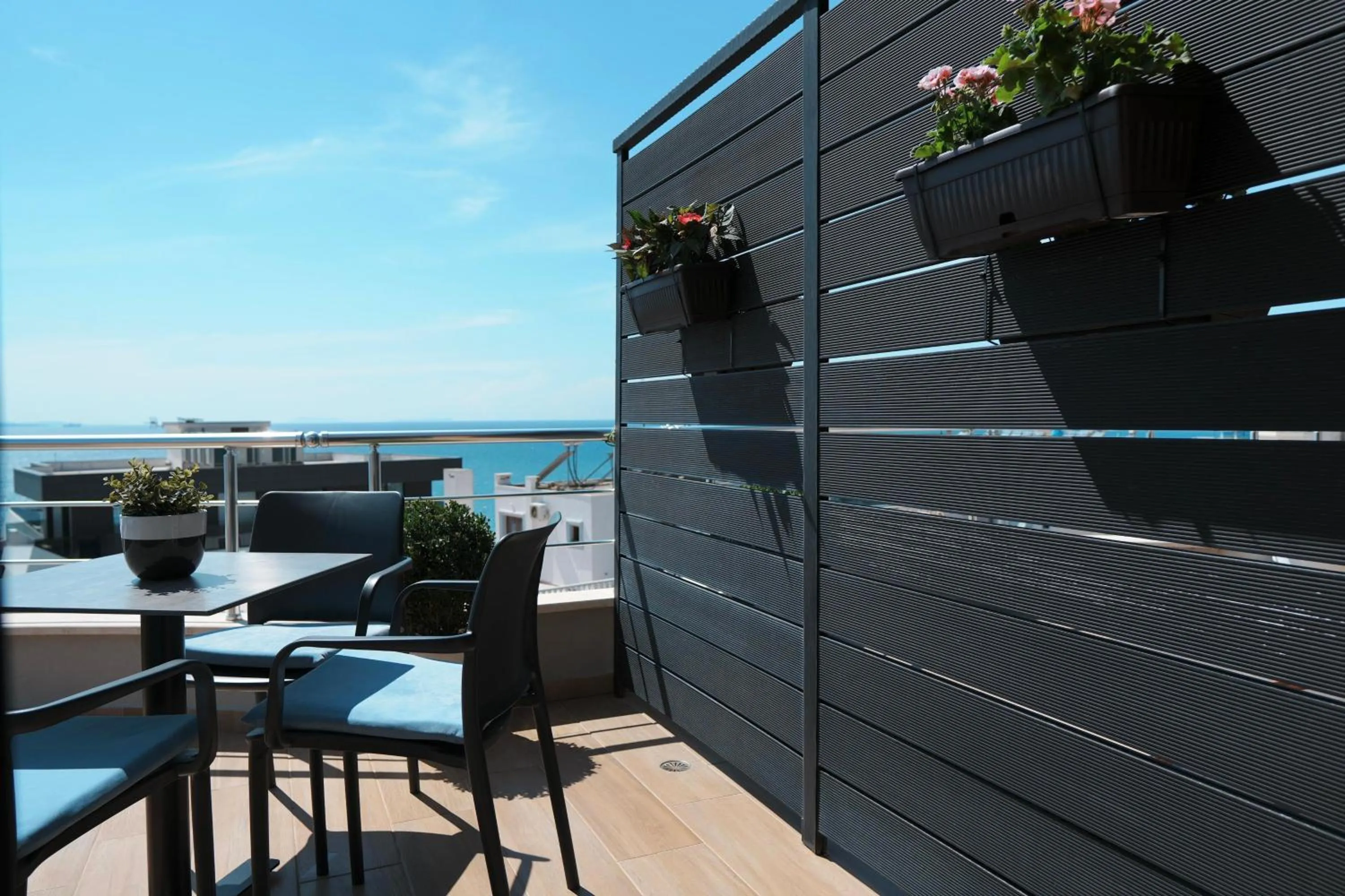 Patio in Hotel Blue Sky