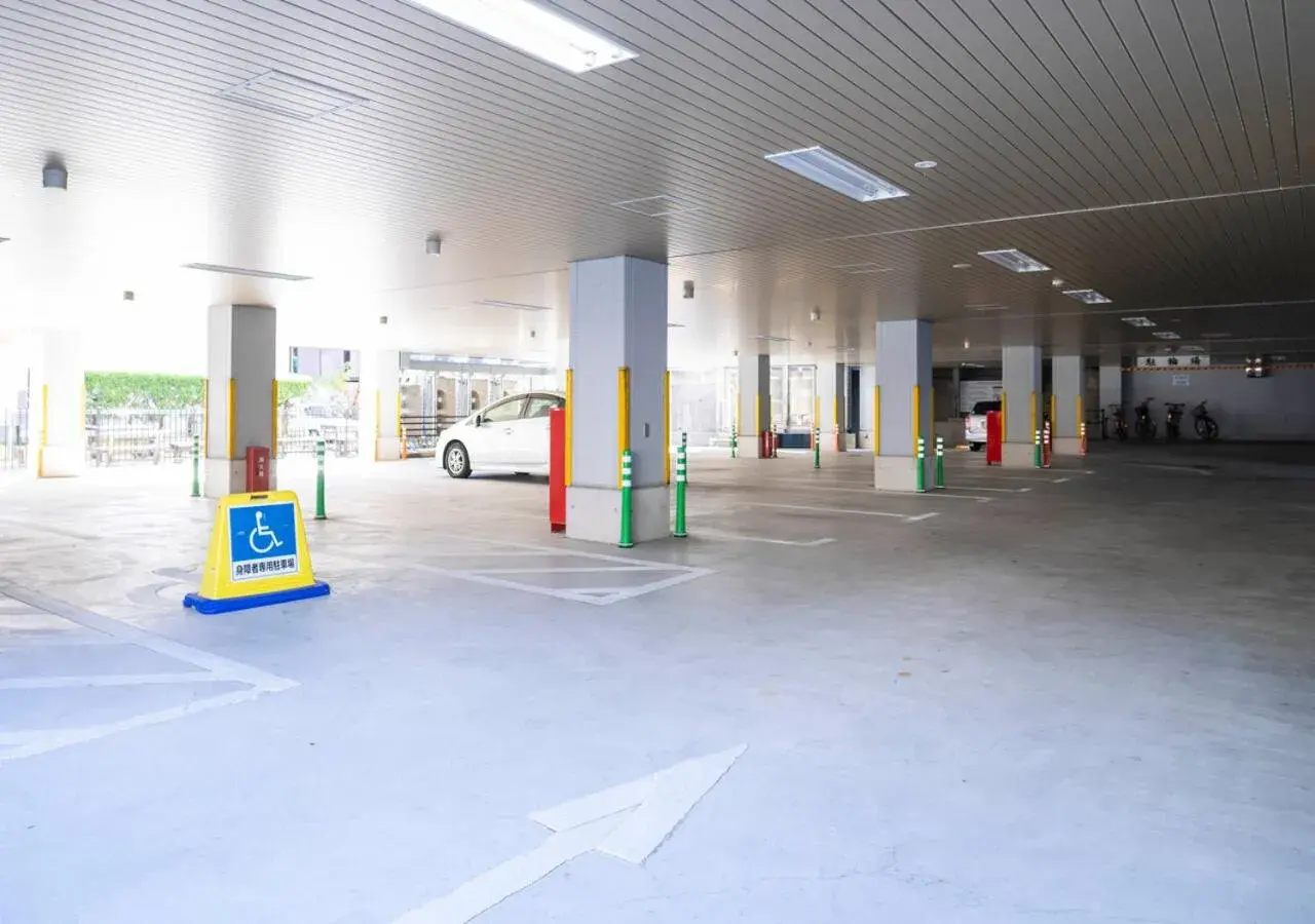 Property building in Hotel New Palace Property building in Hotel New Palace